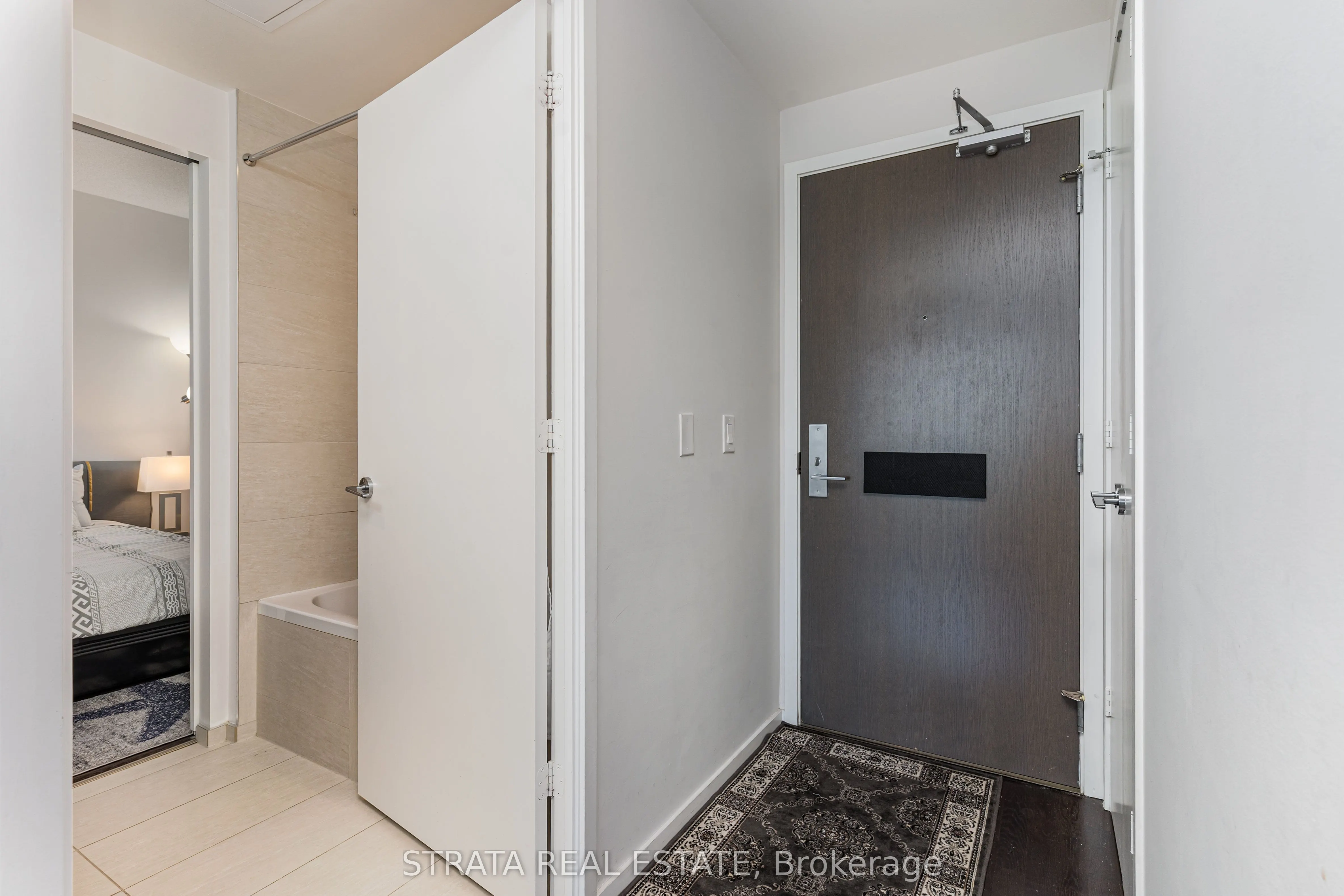 101 Charles Street E #4608