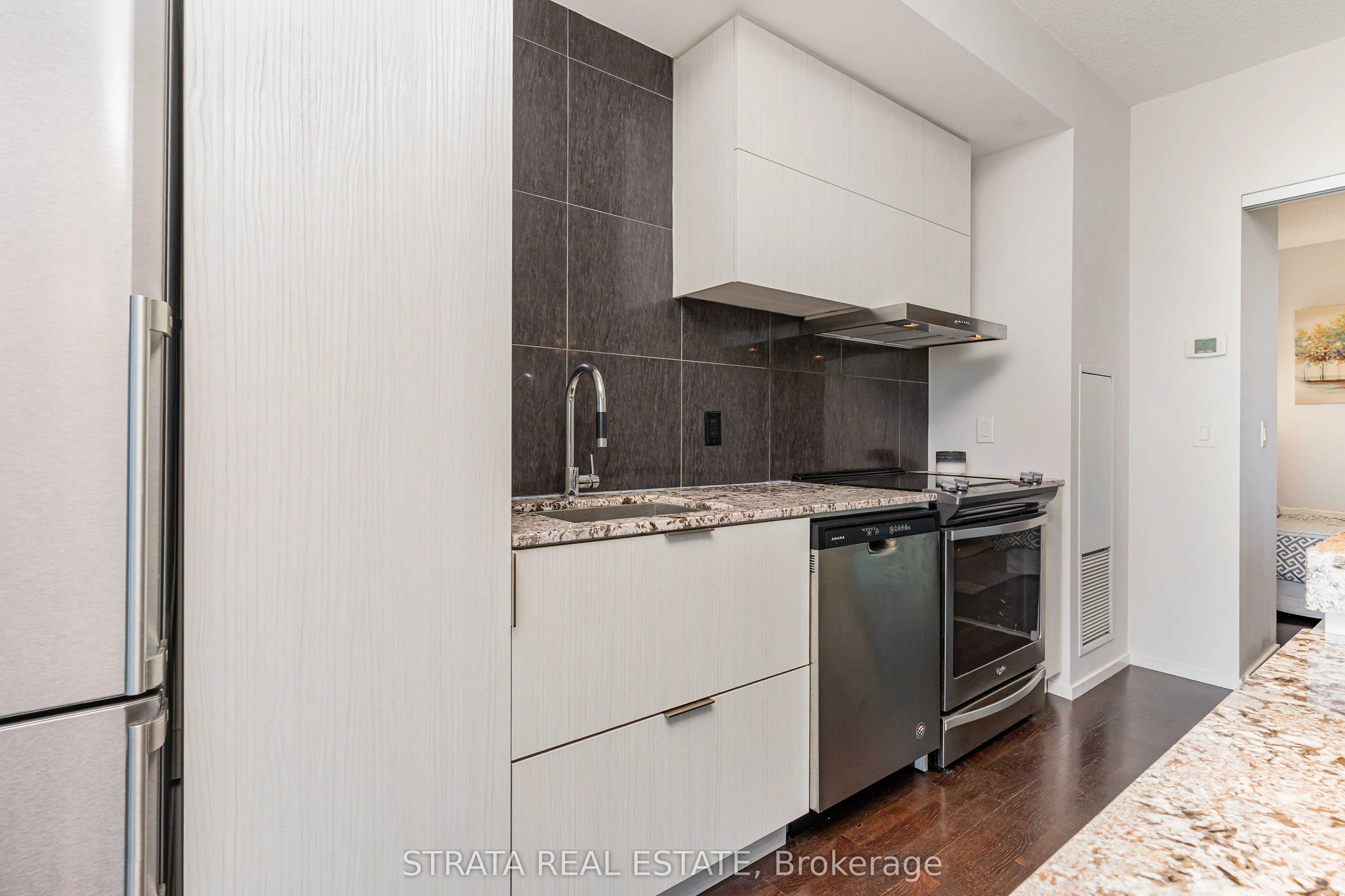 101 Charles Street E #4608