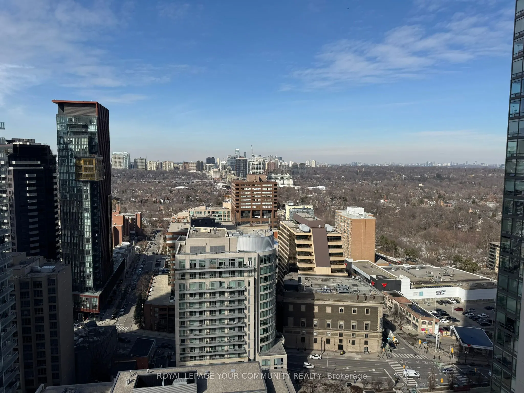 11 Yorkville Avenue, #2204