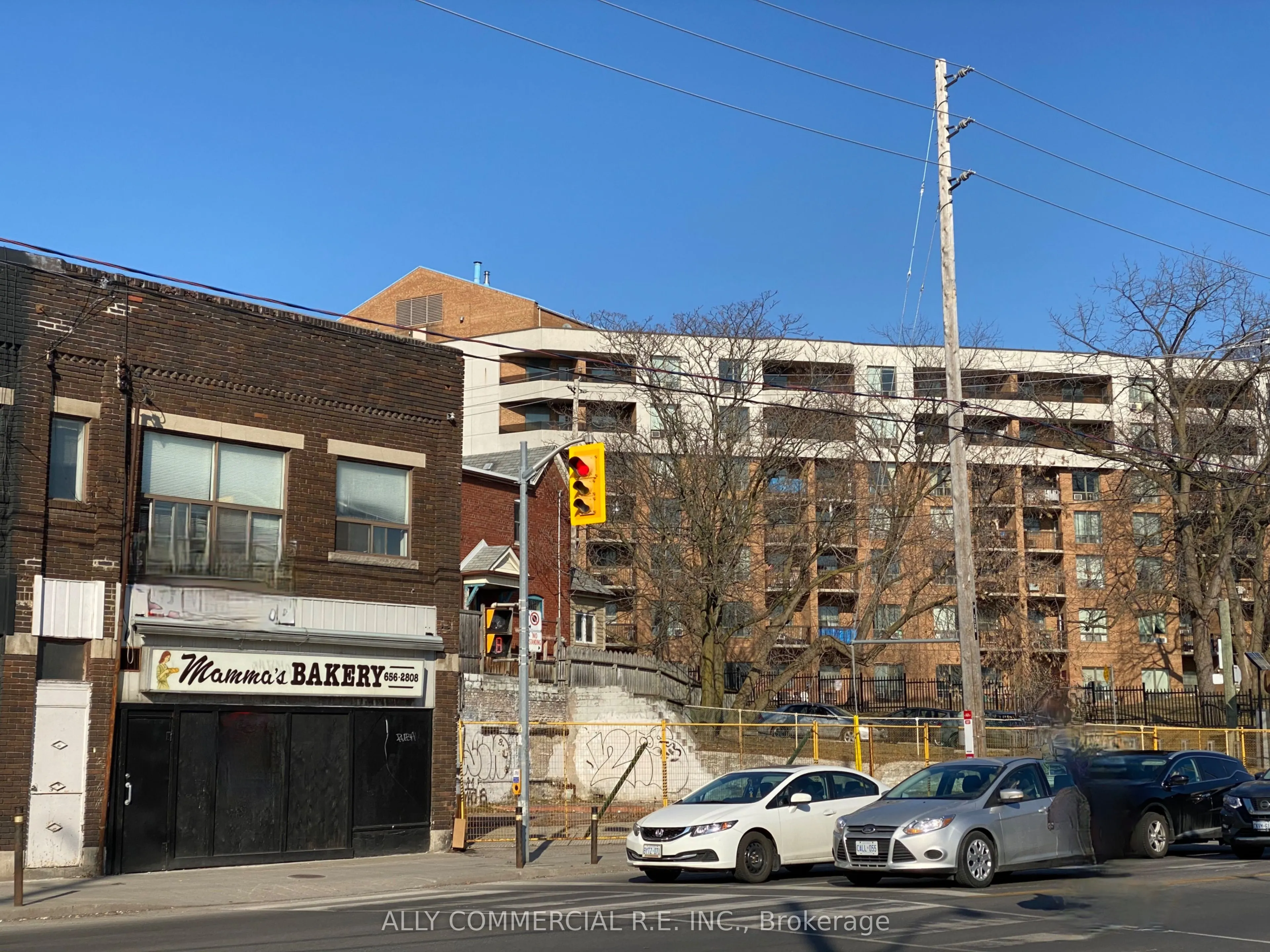 1130 Davenport Road