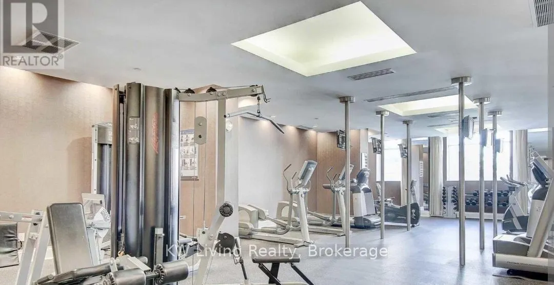 15 Greenview Avenue, #1502