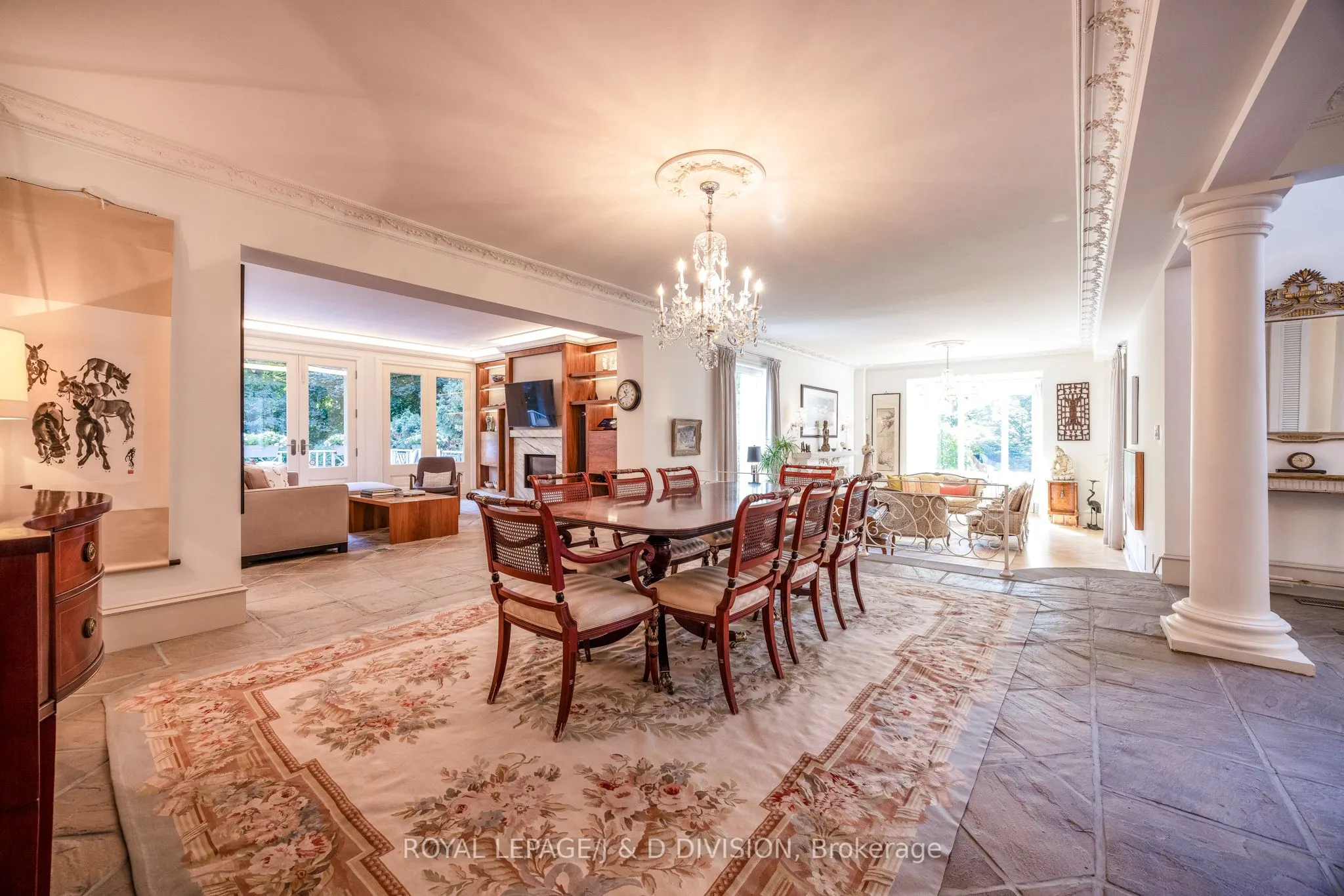 12 Forest Glen Crescent