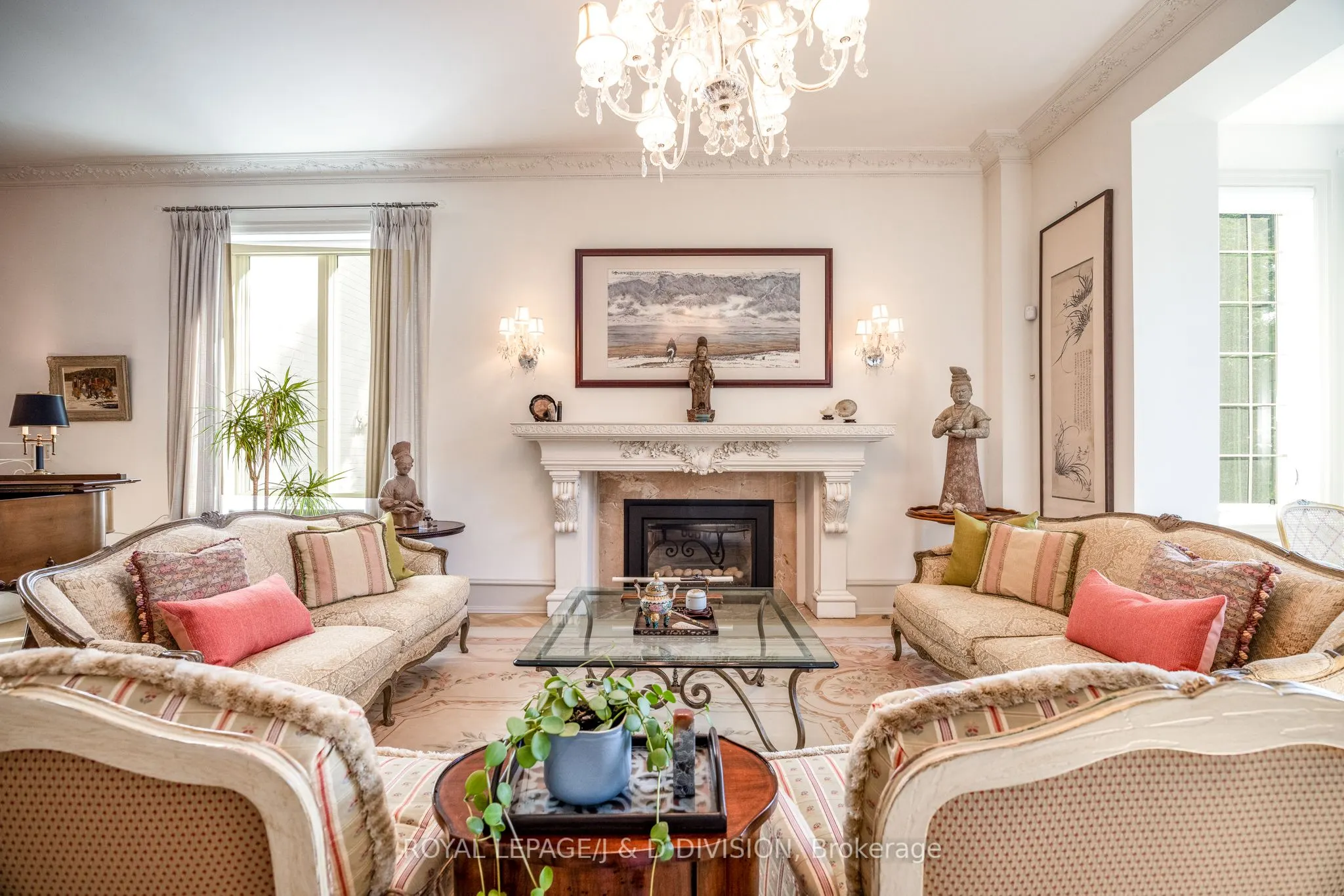 12 Forest Glen Crescent