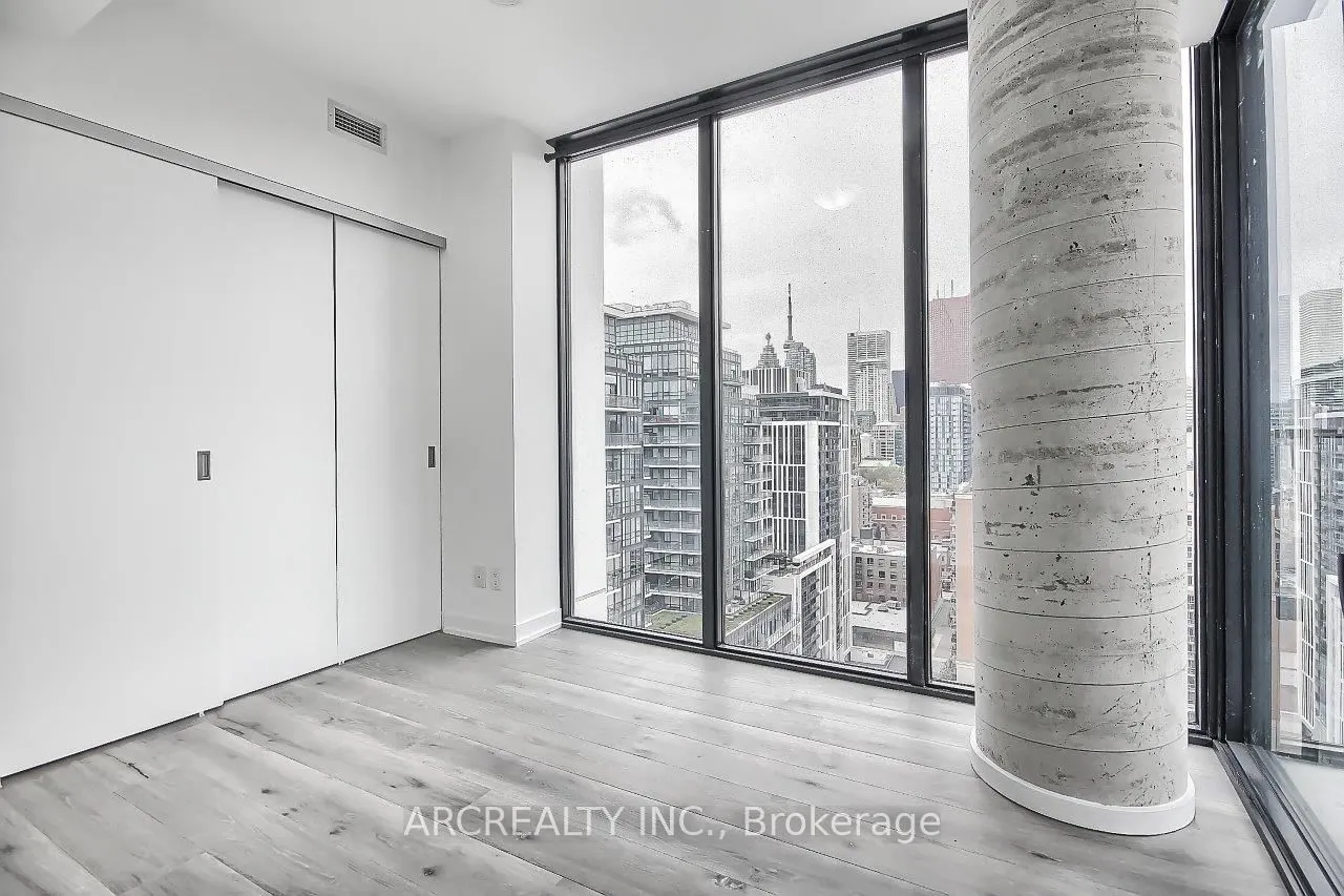 55 Ontario Street, #1709