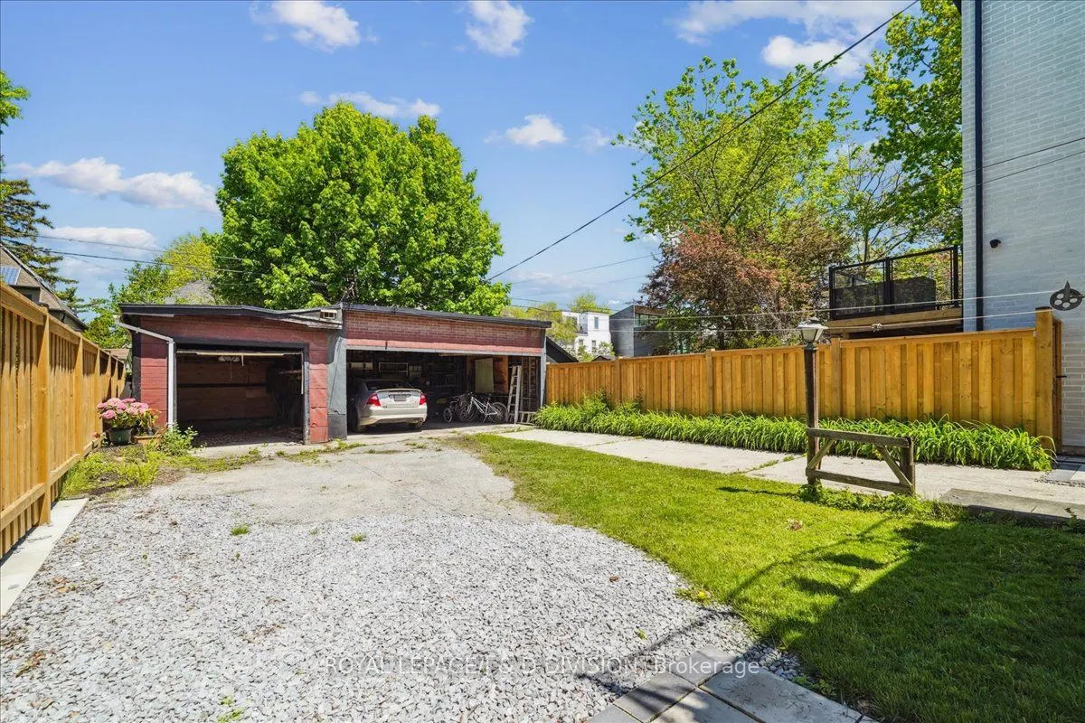 172 Briar Hill Avenue