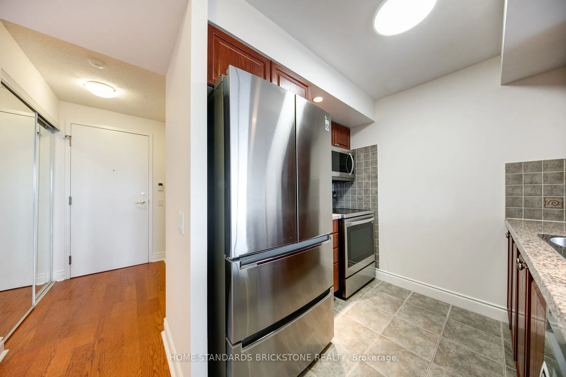 10 Northtown Way, #713