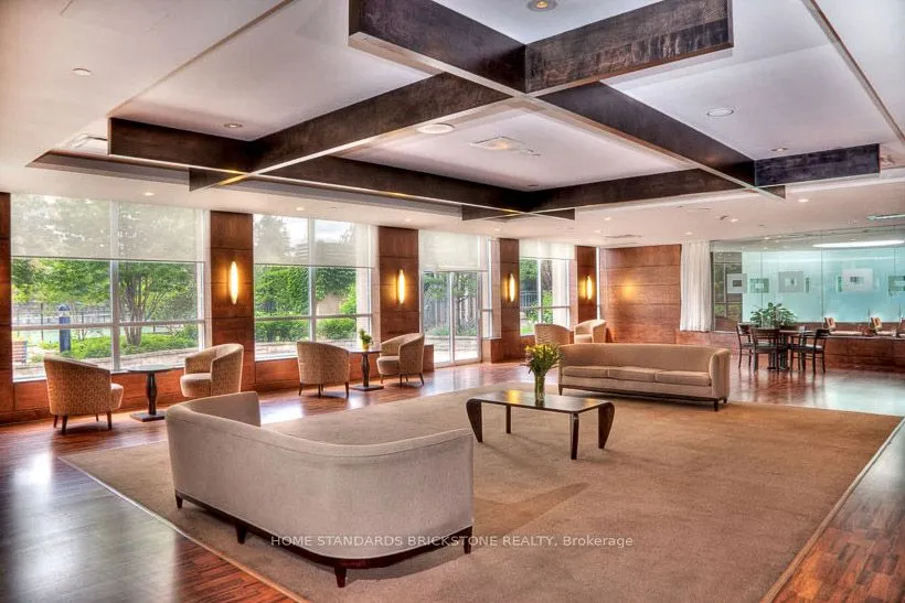 10 Northtown Way, #713