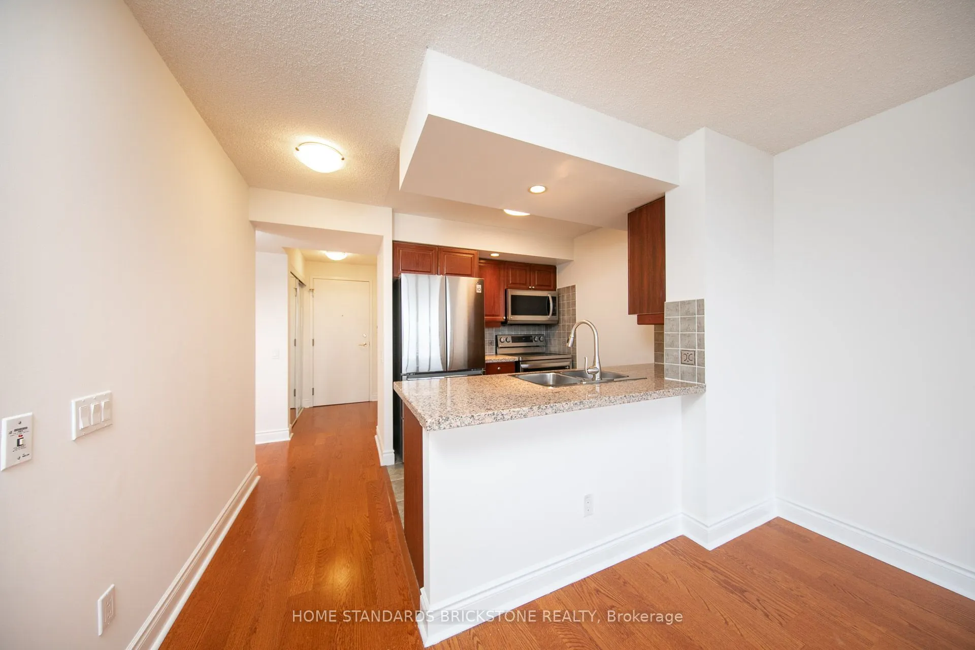 10 Northtown Way, #713