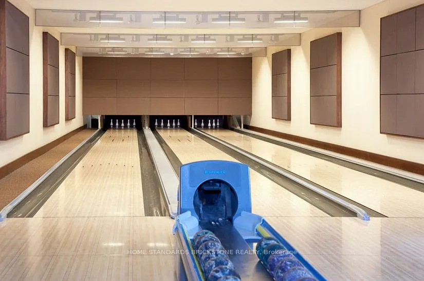 10 Northtown Way, #713