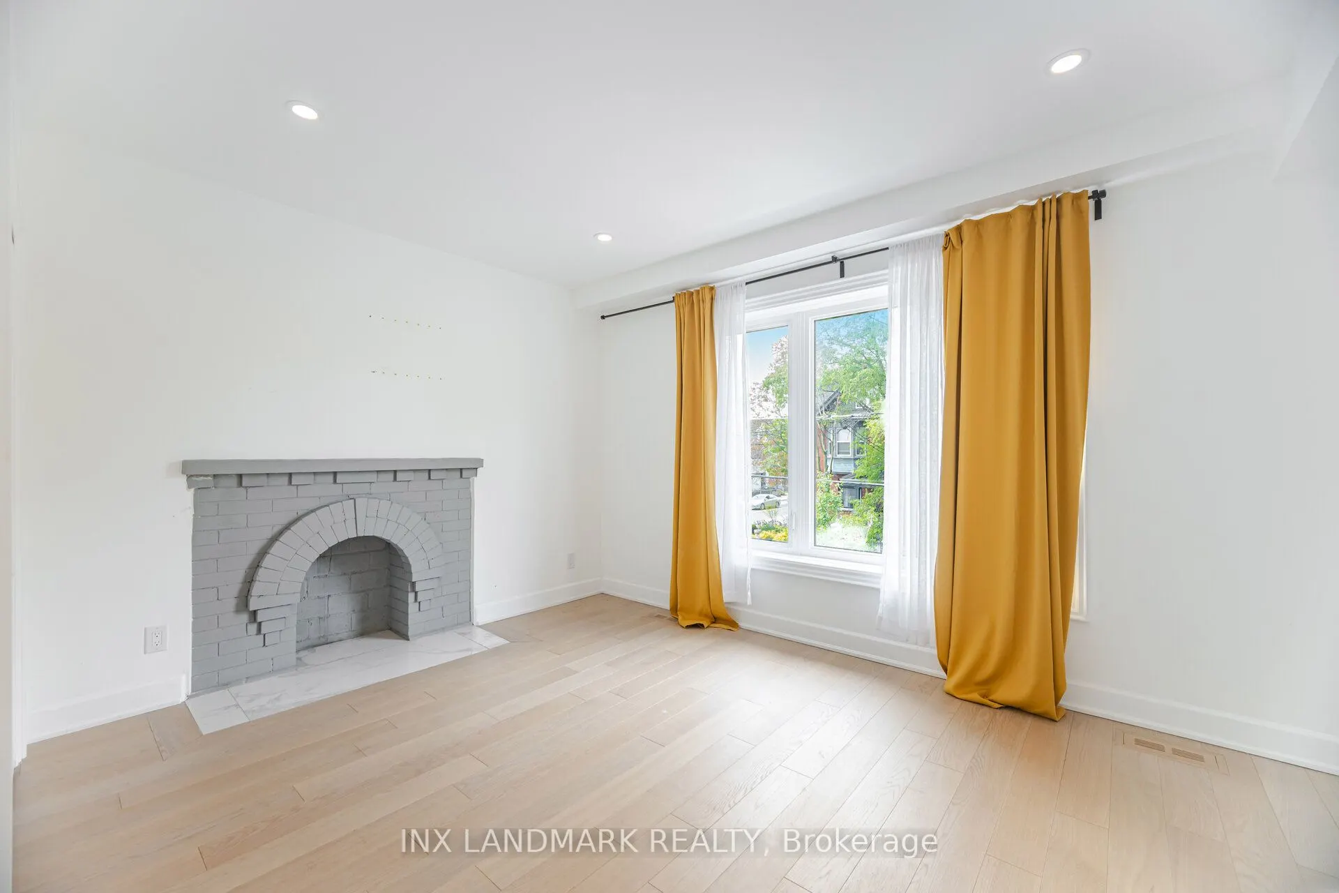 629 Shaw Street