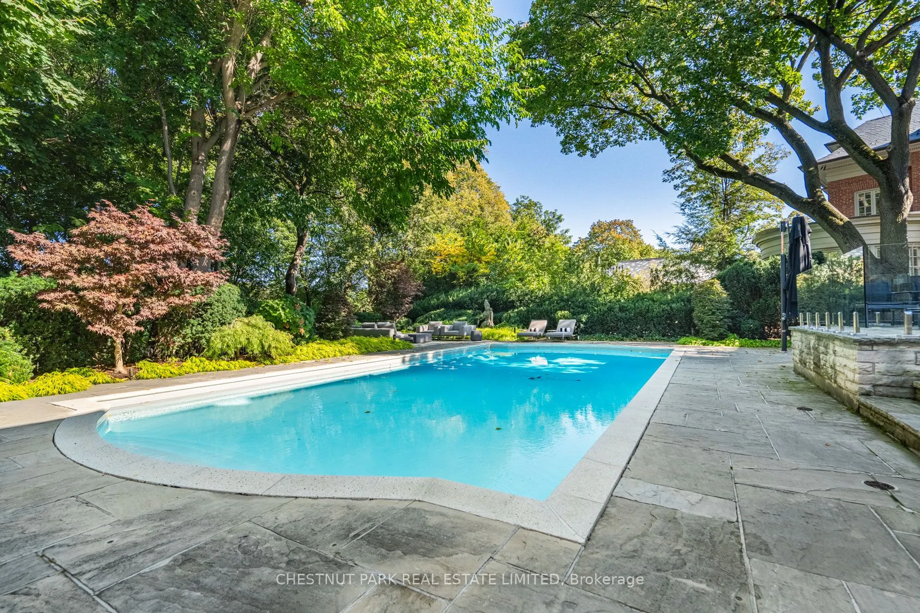 82 Chestnut Park Road