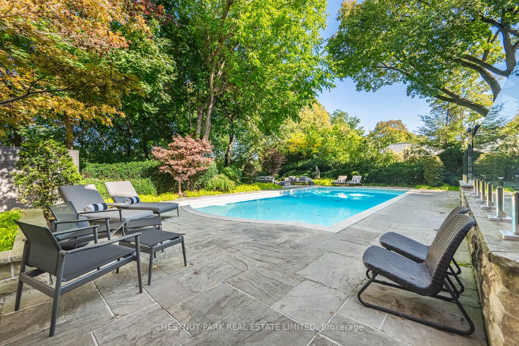 82 Chestnut Park Road