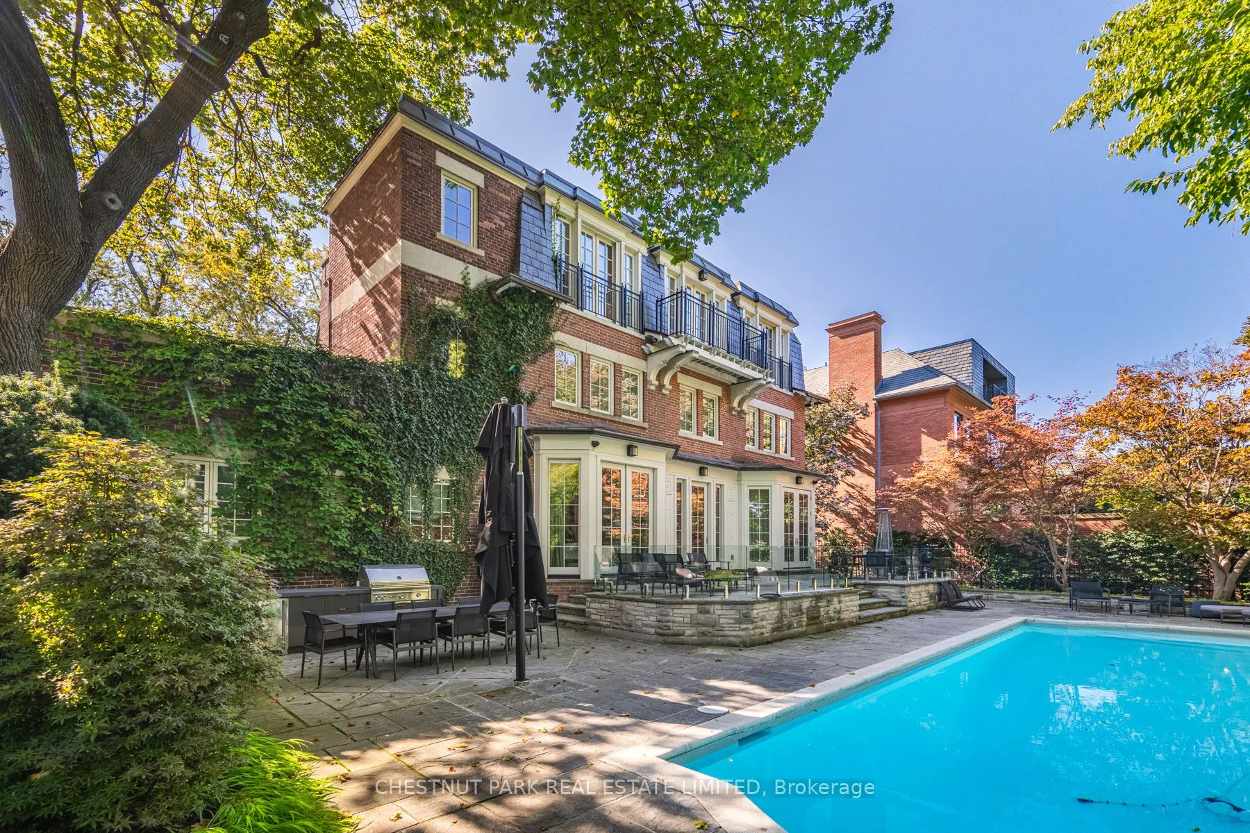 82 Chestnut Park Road