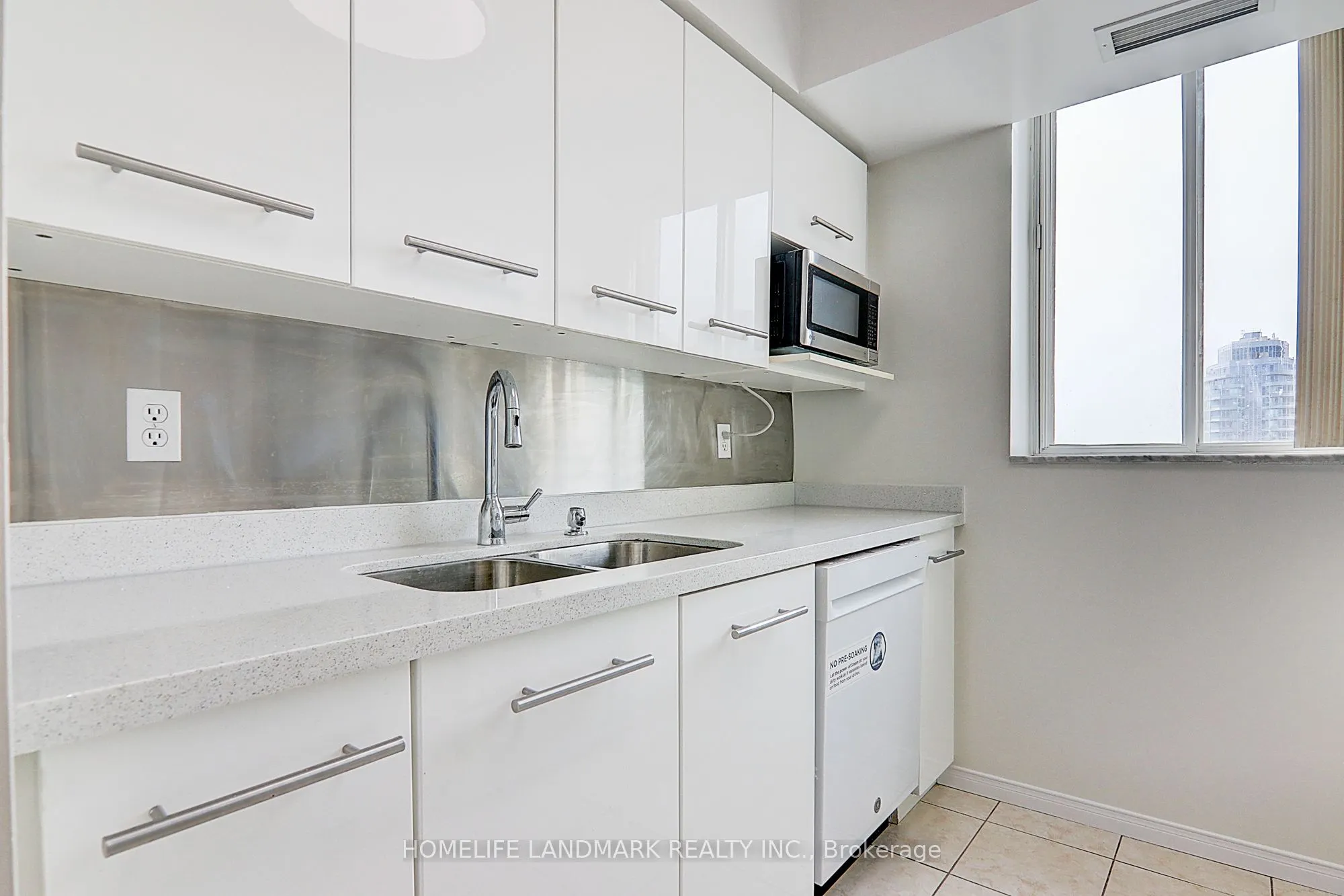 1 Pemberton Avenue, #2507