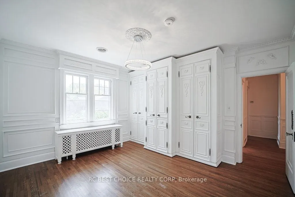 29 Whitehall Road