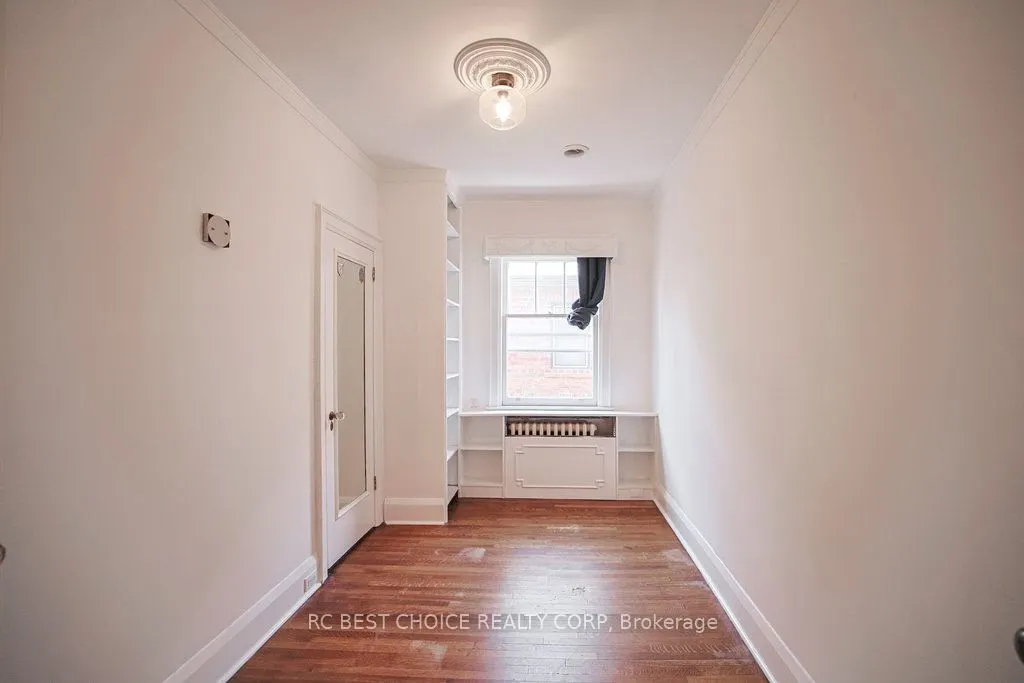 29 Whitehall Road