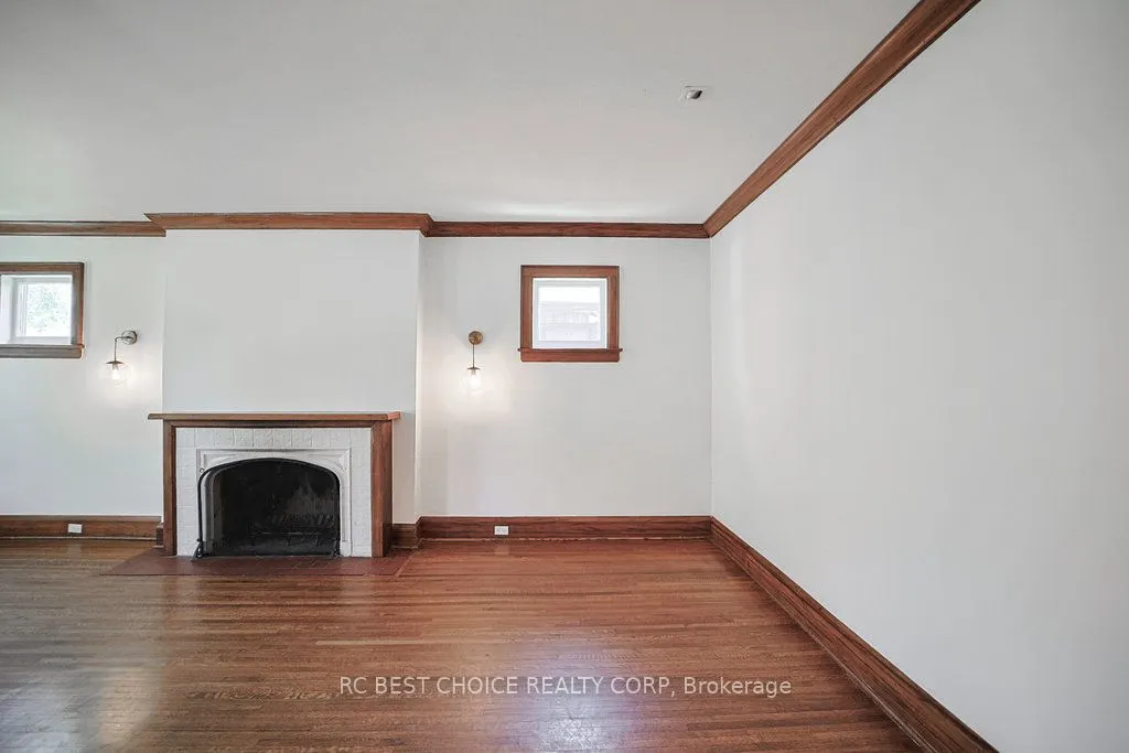 29 Whitehall Road