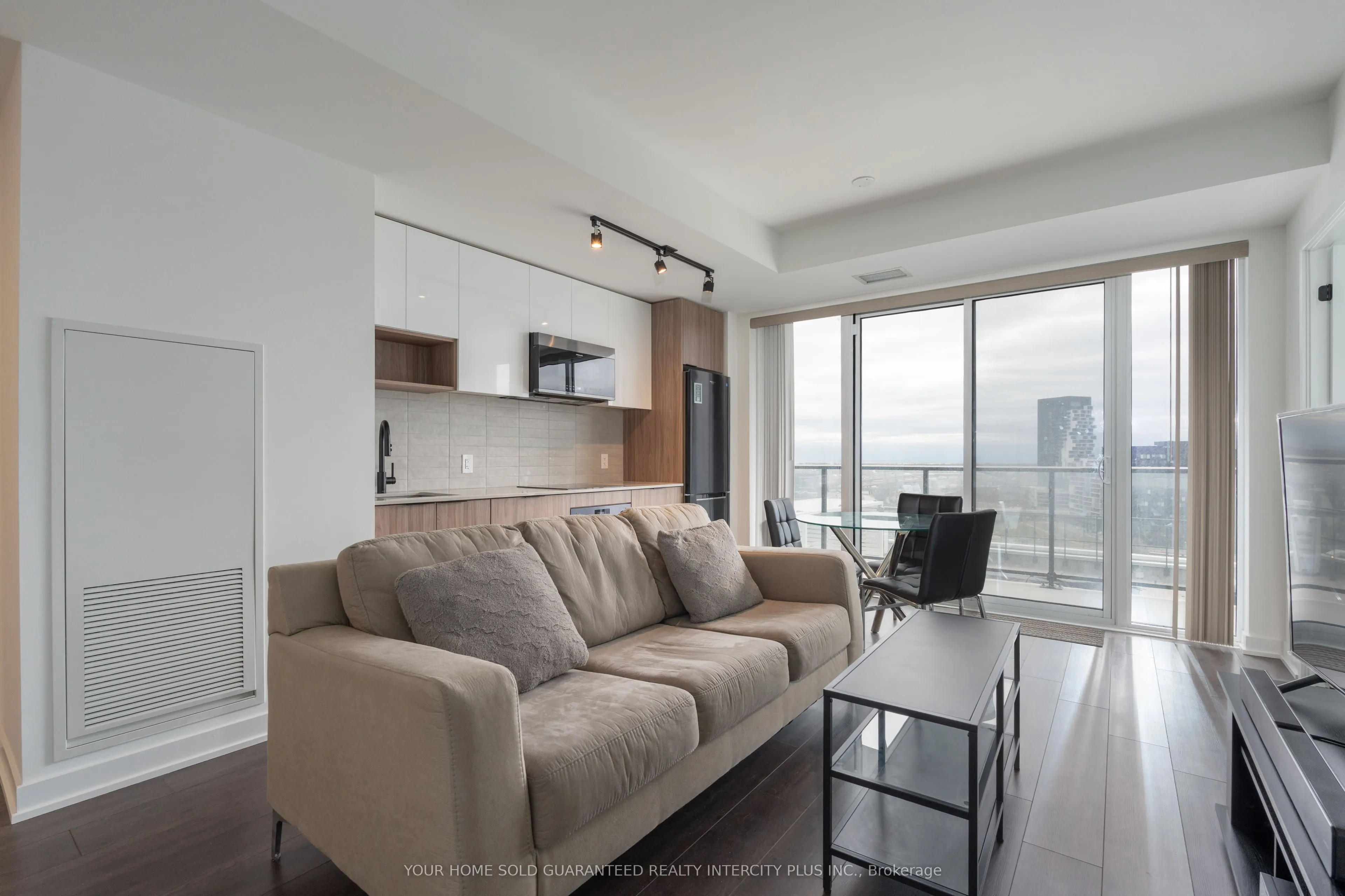 5 Defries Street, #1405