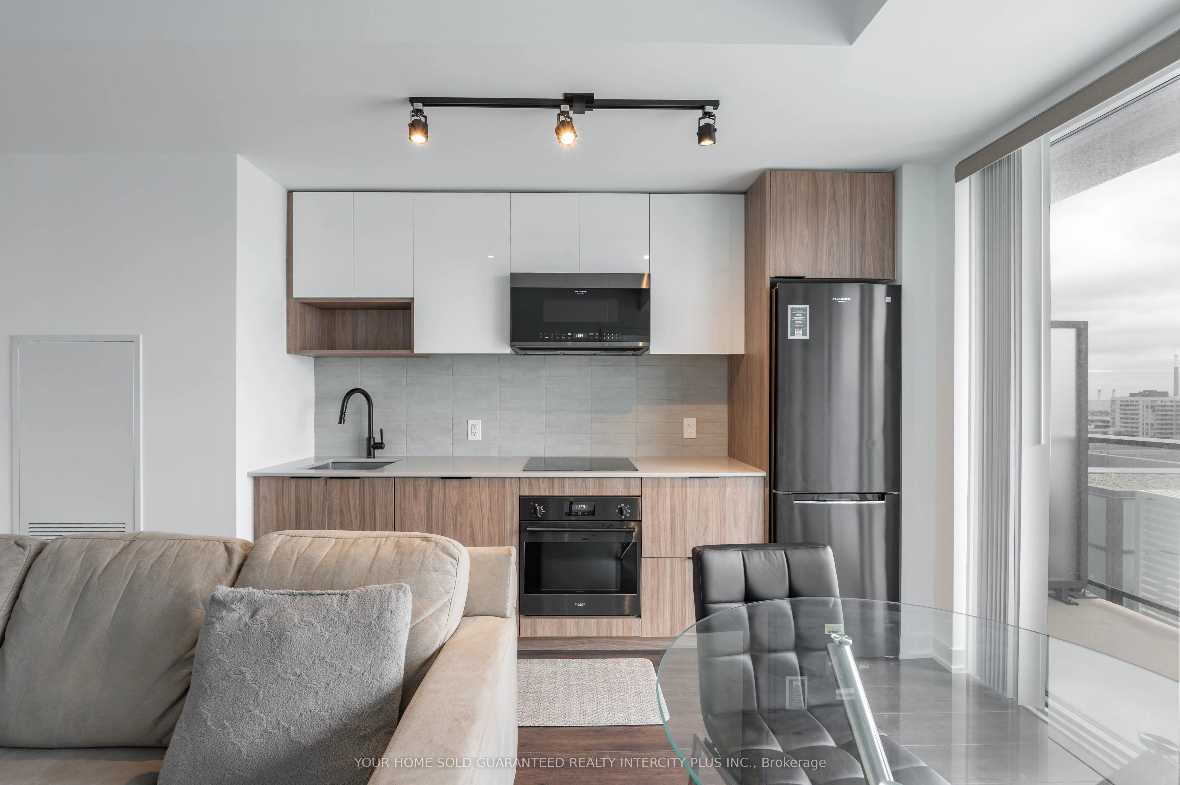 5 Defries Street, #1405