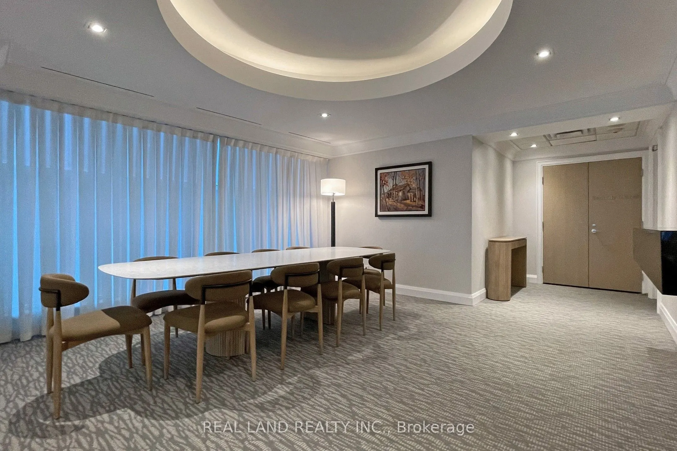 206 Bloor Street W, #1001