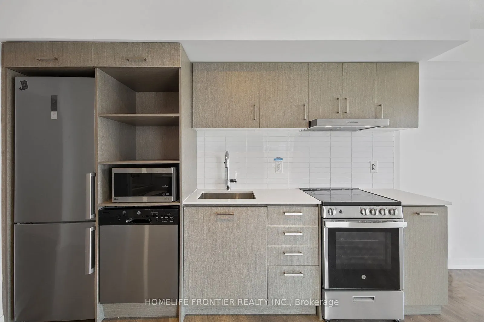 219 Dundas Street E, #1903