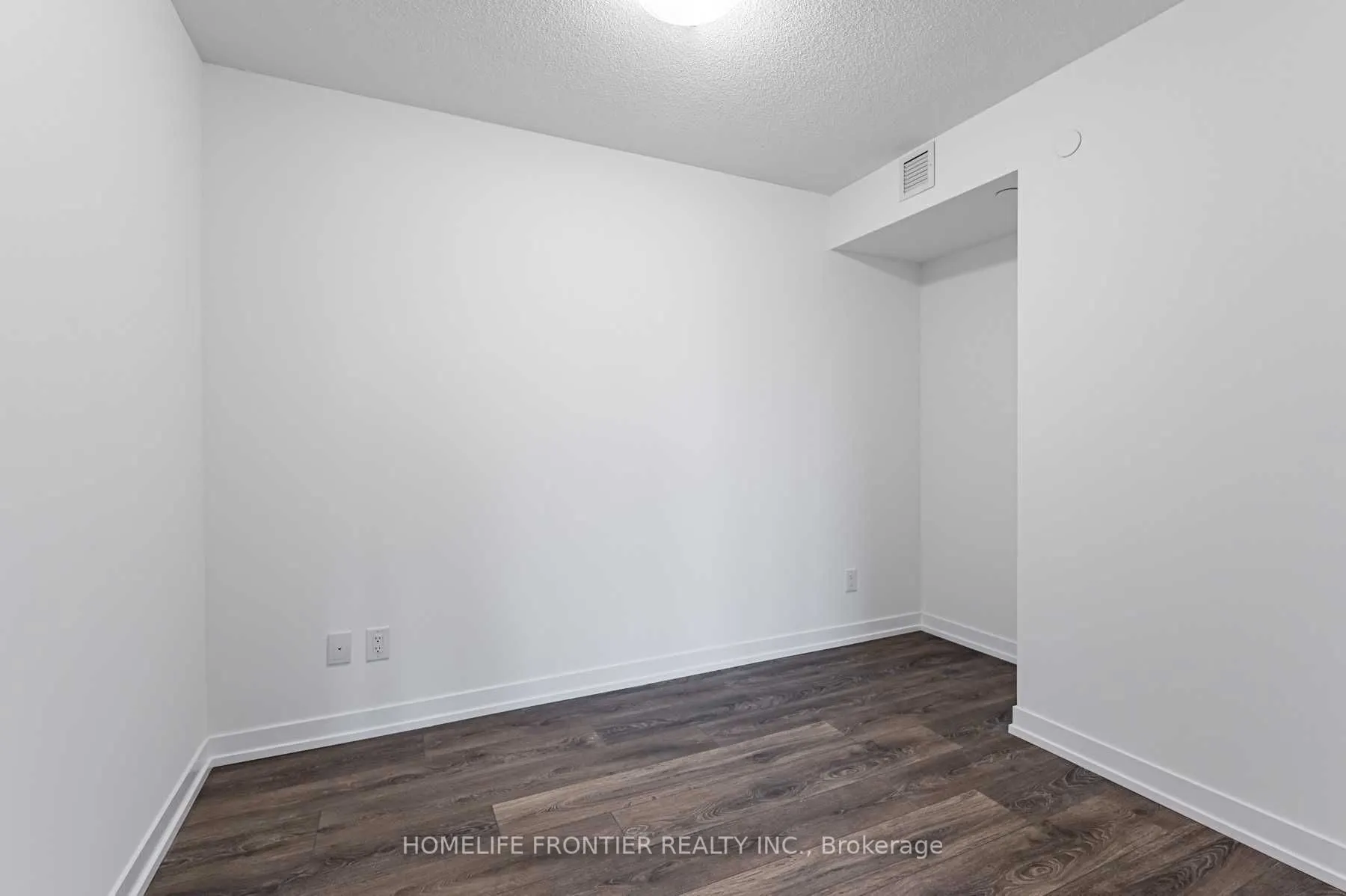 219 Dundas Street E, #1903