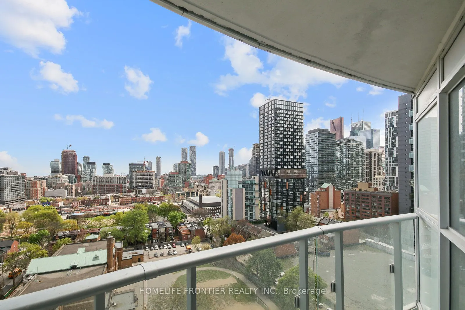 219 Dundas Street E, #1903