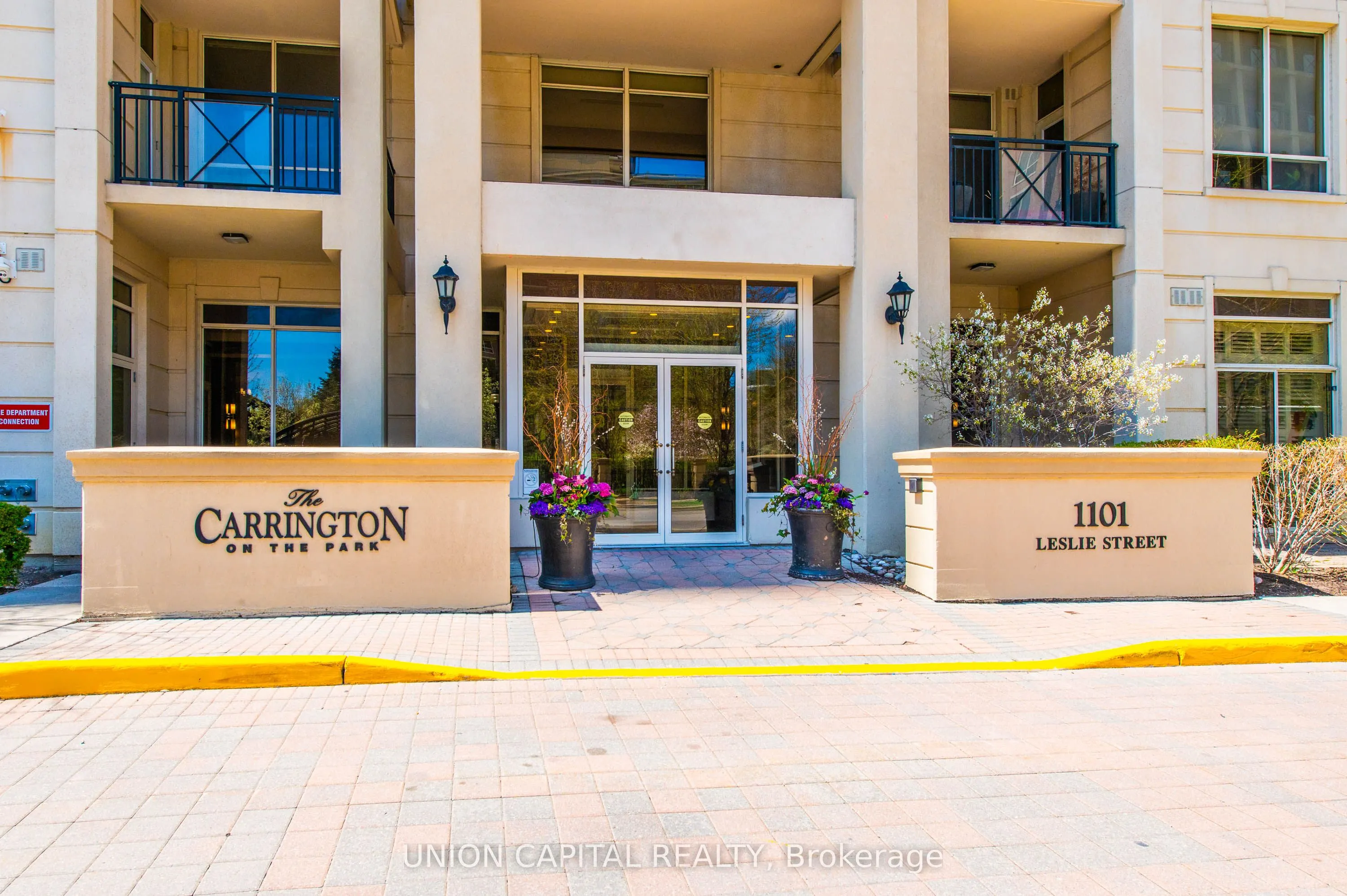 1101 Leslie Street, #806