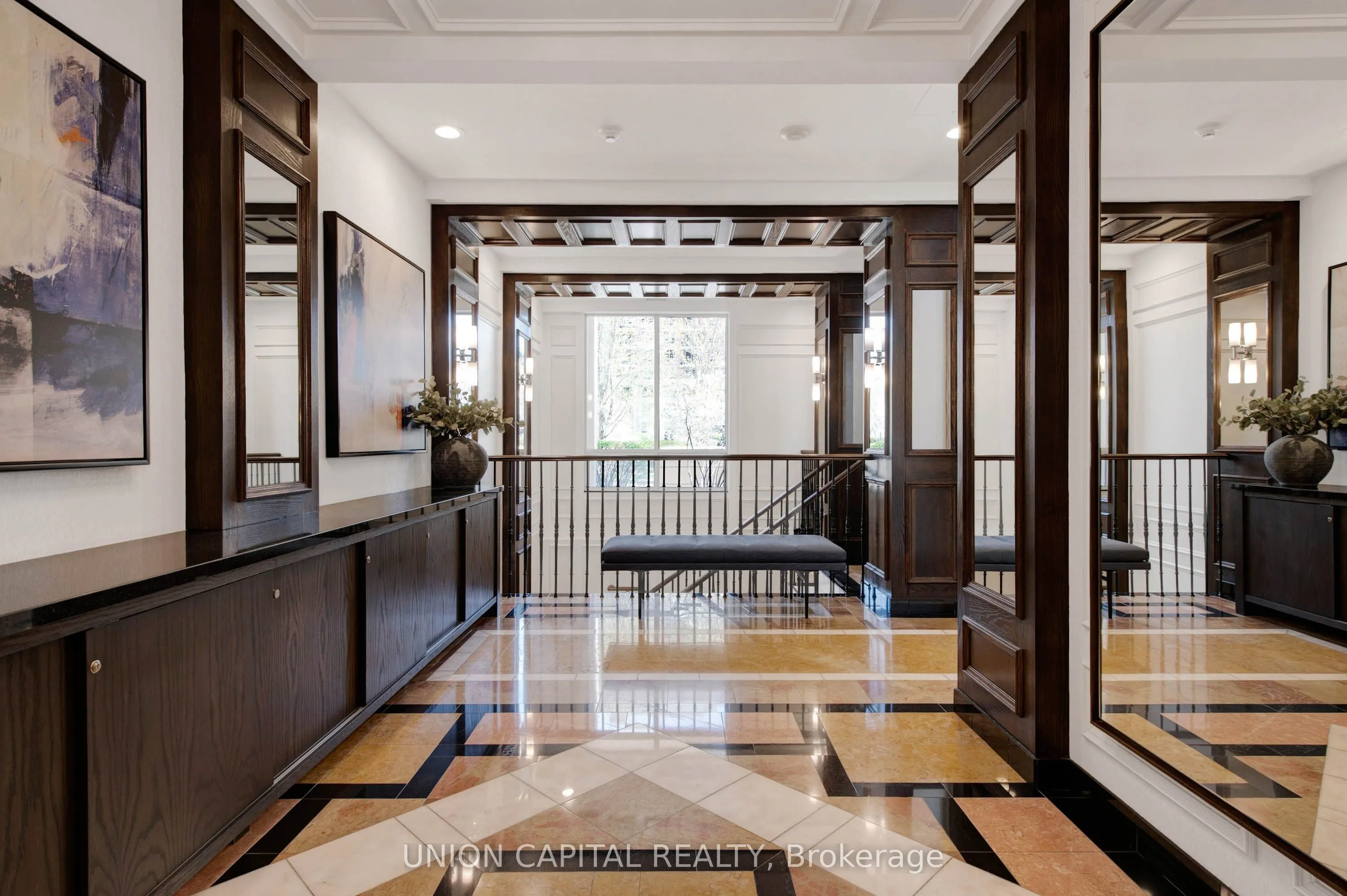 1101 Leslie Street, #806