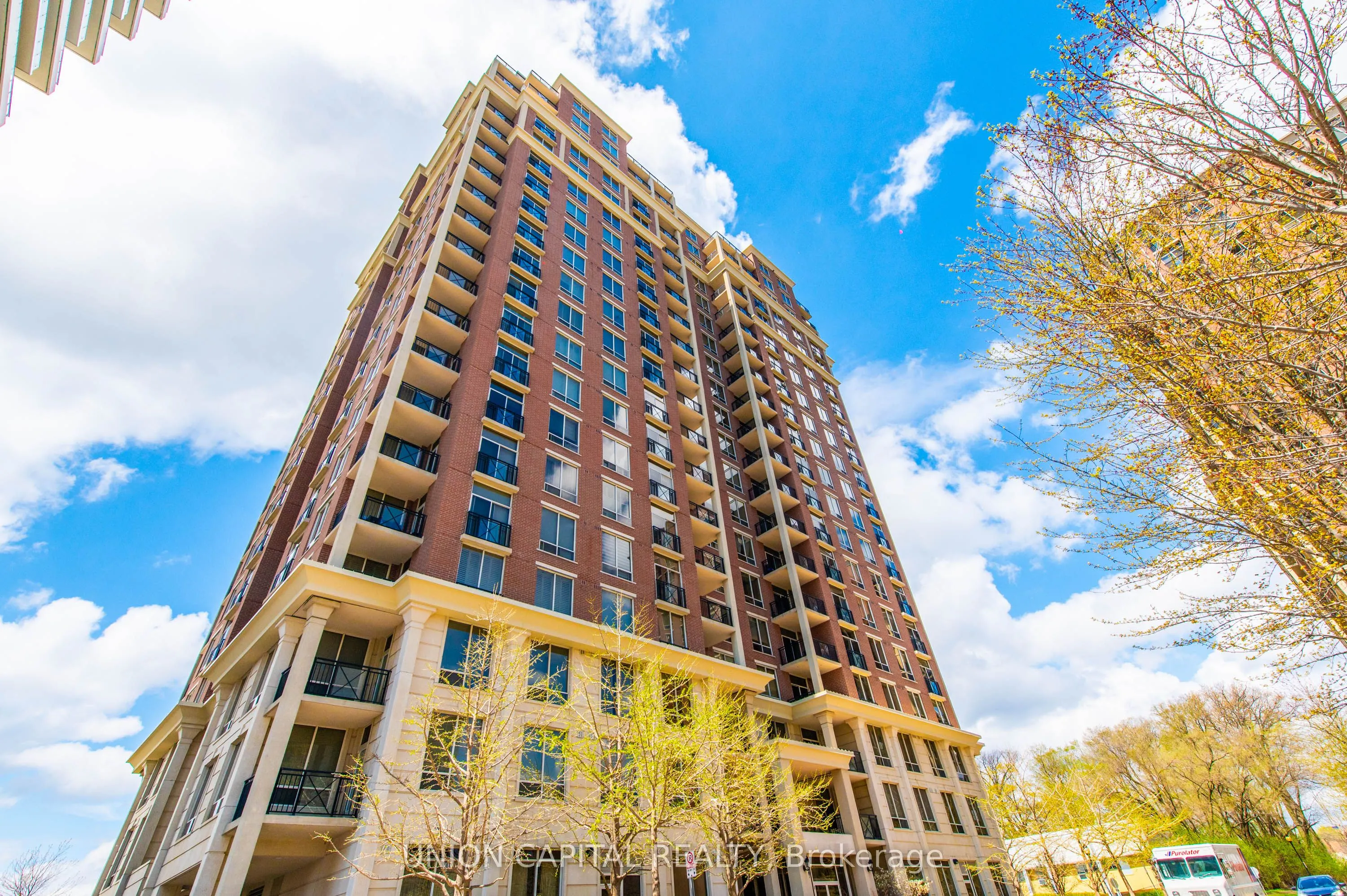 1101 Leslie Street, #806