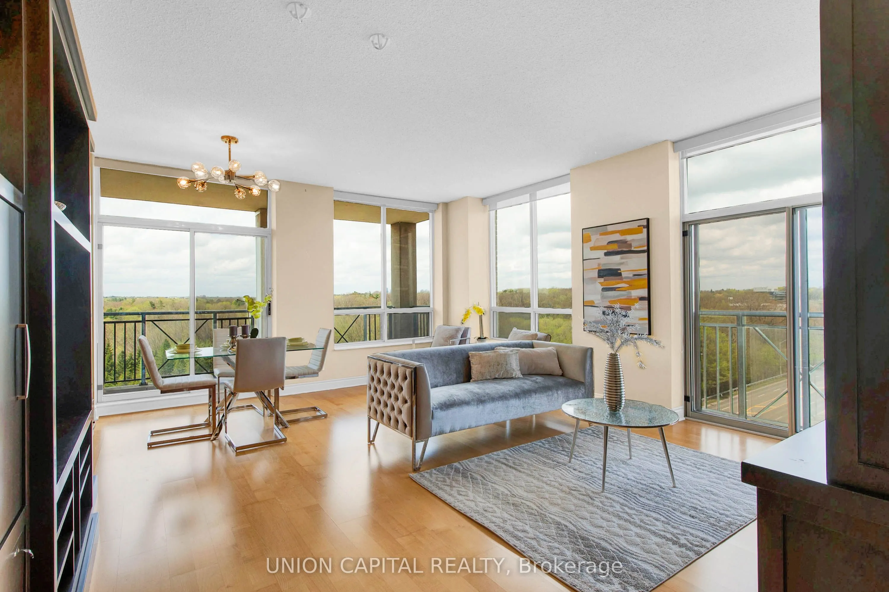 1101 Leslie Street, #806