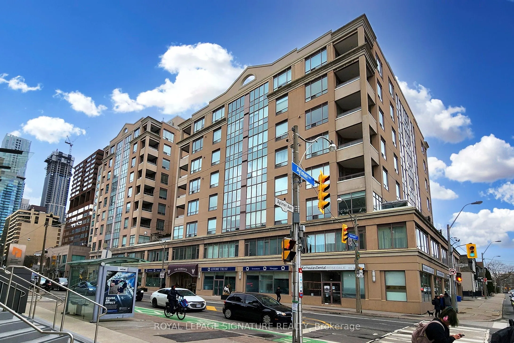 980 Yonge Street, #209
