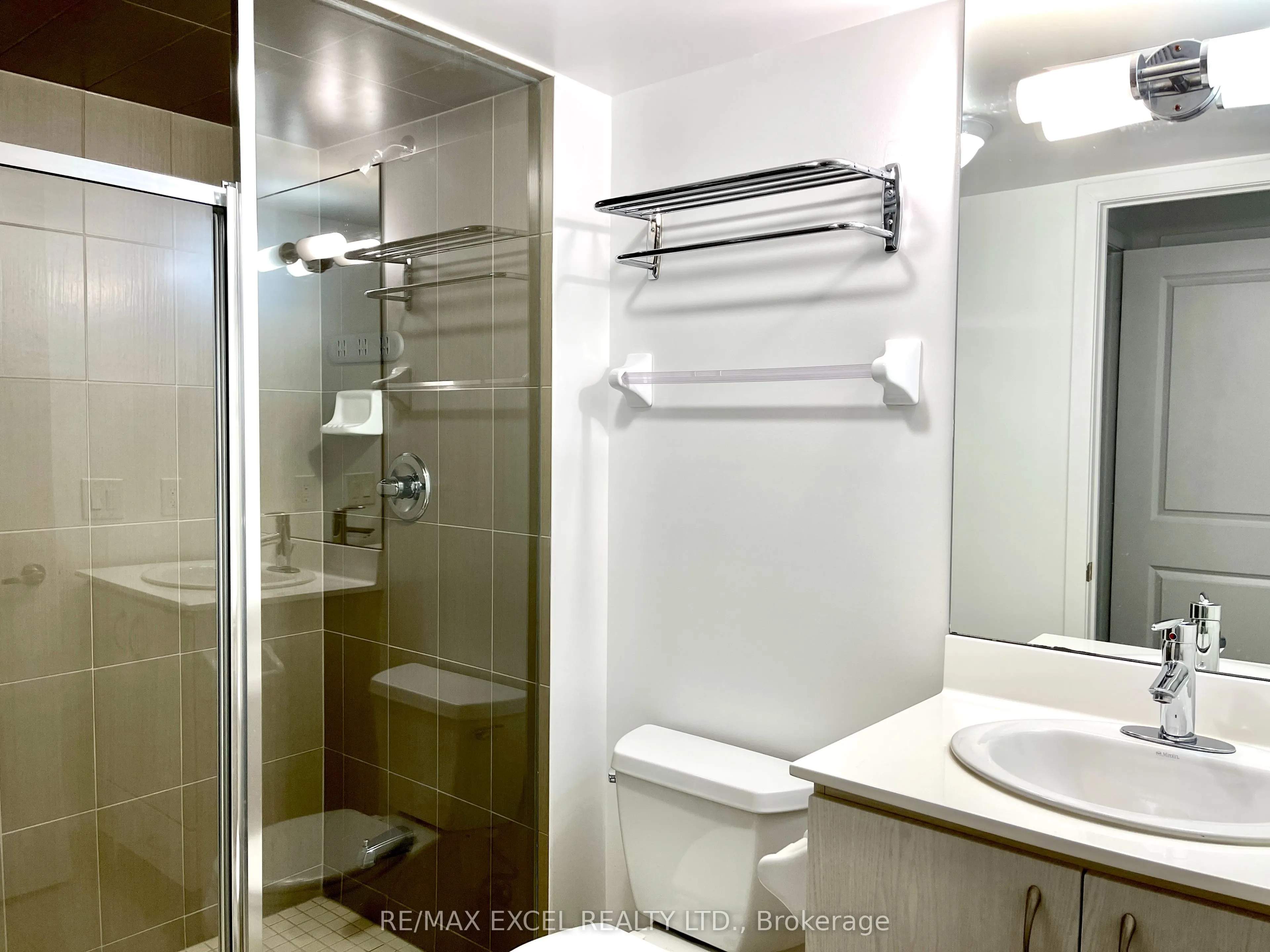 5793 Yonge Street, #1708