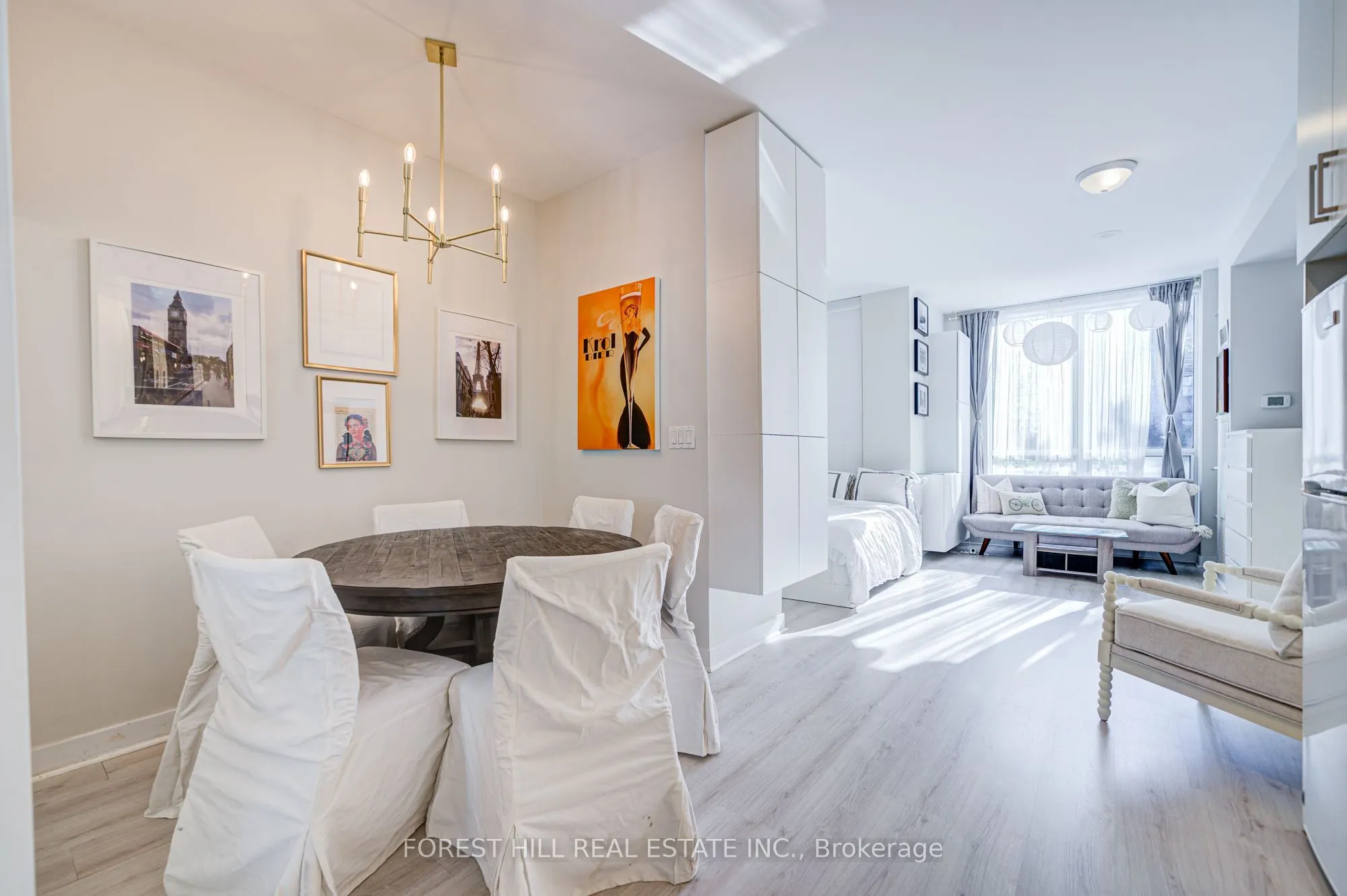 1005 King Street W, #122