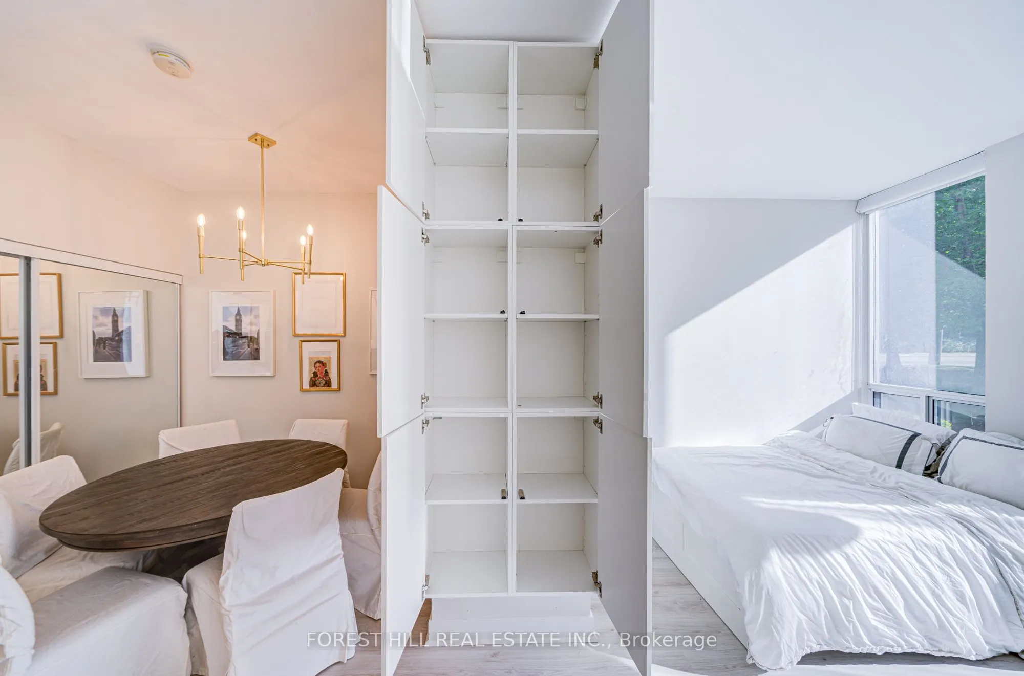 1005 King Street W, #122