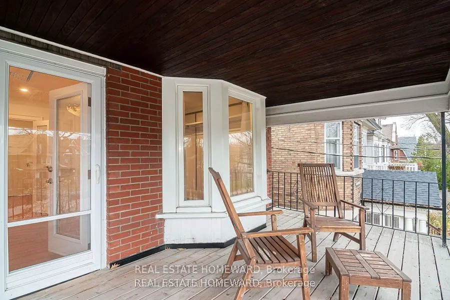 56 Oakwood Avenue