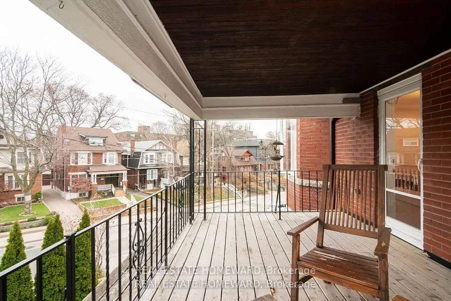 56 Oakwood Avenue