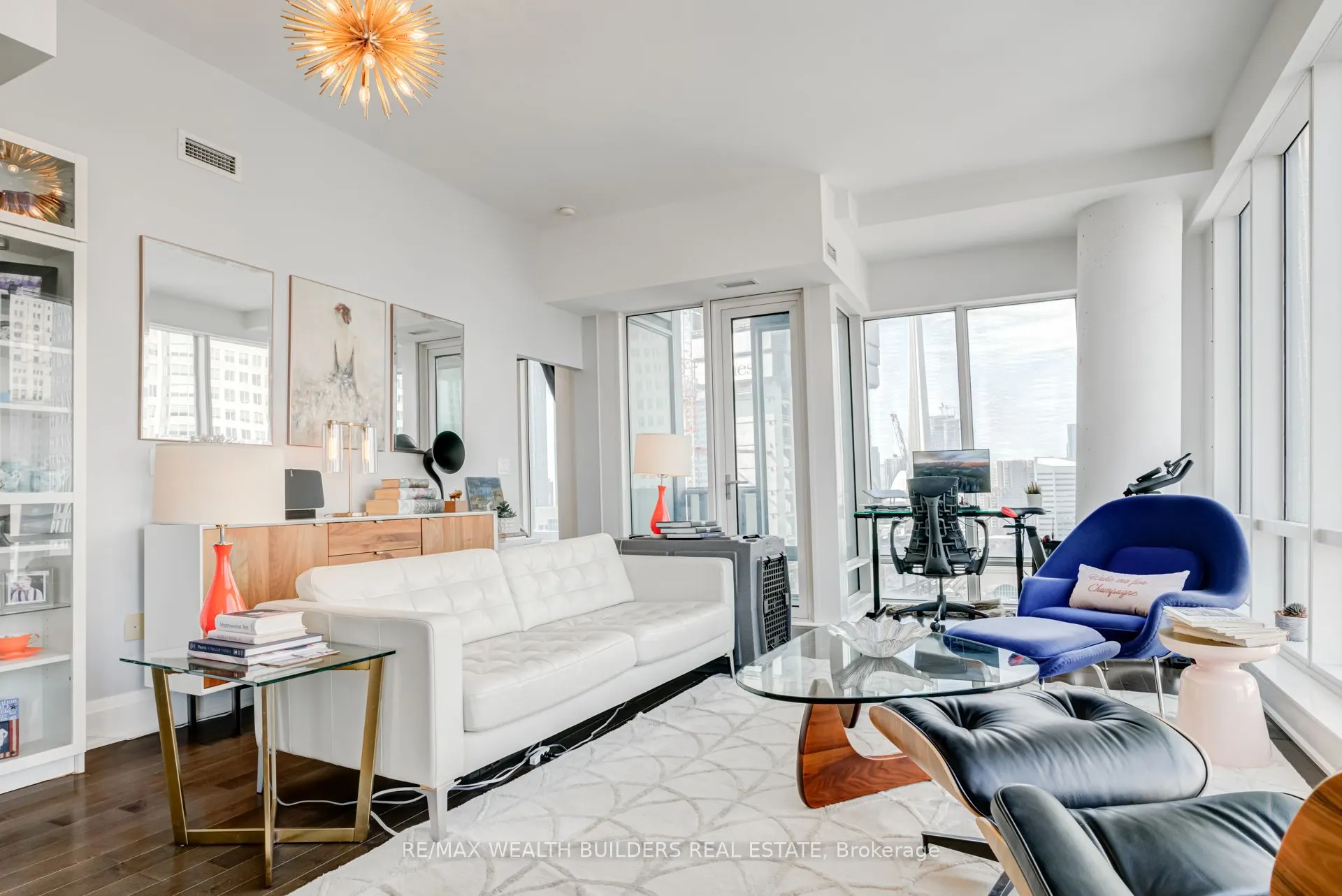 8 The Esplanade, #2105
