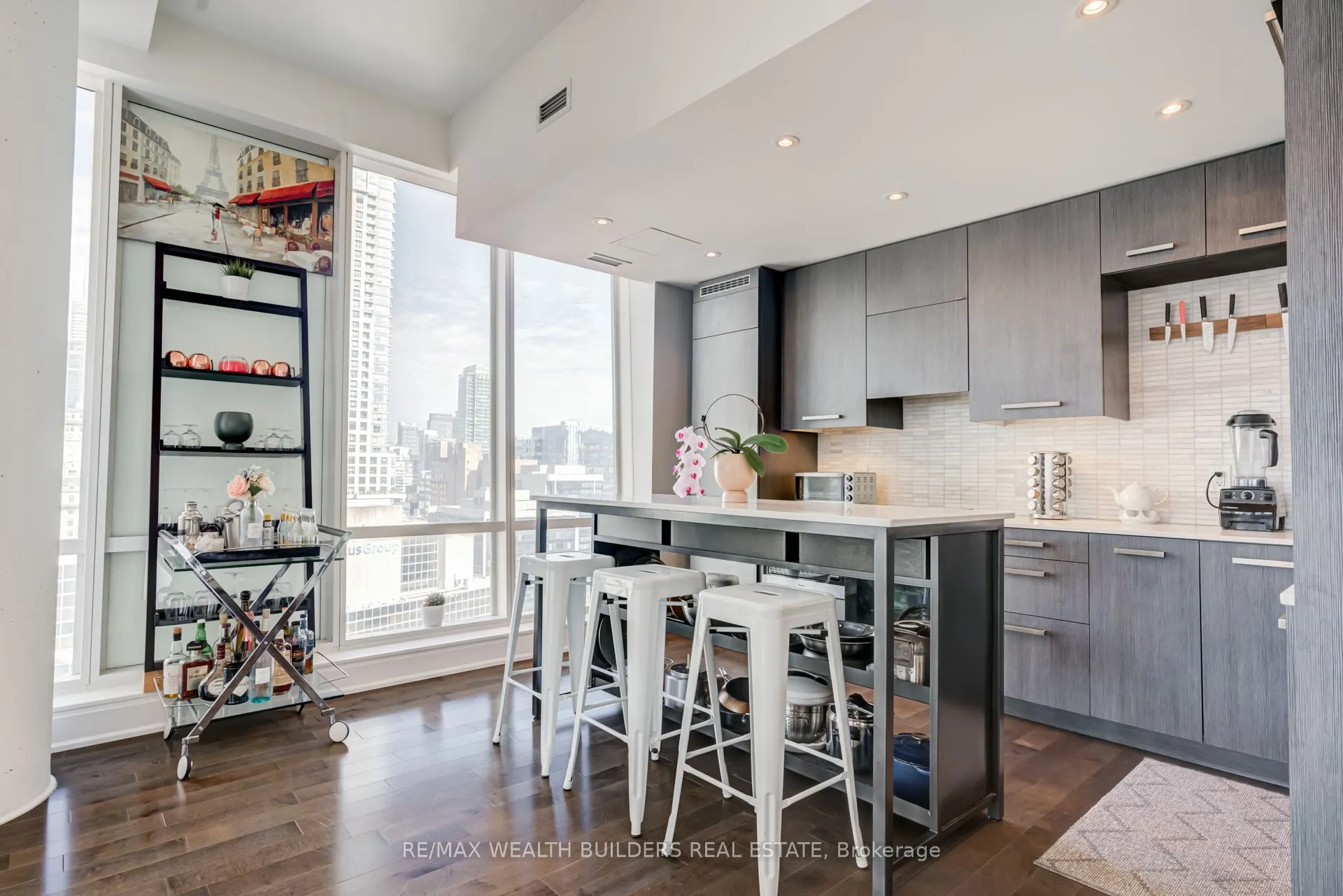 8 The Esplanade, #2105