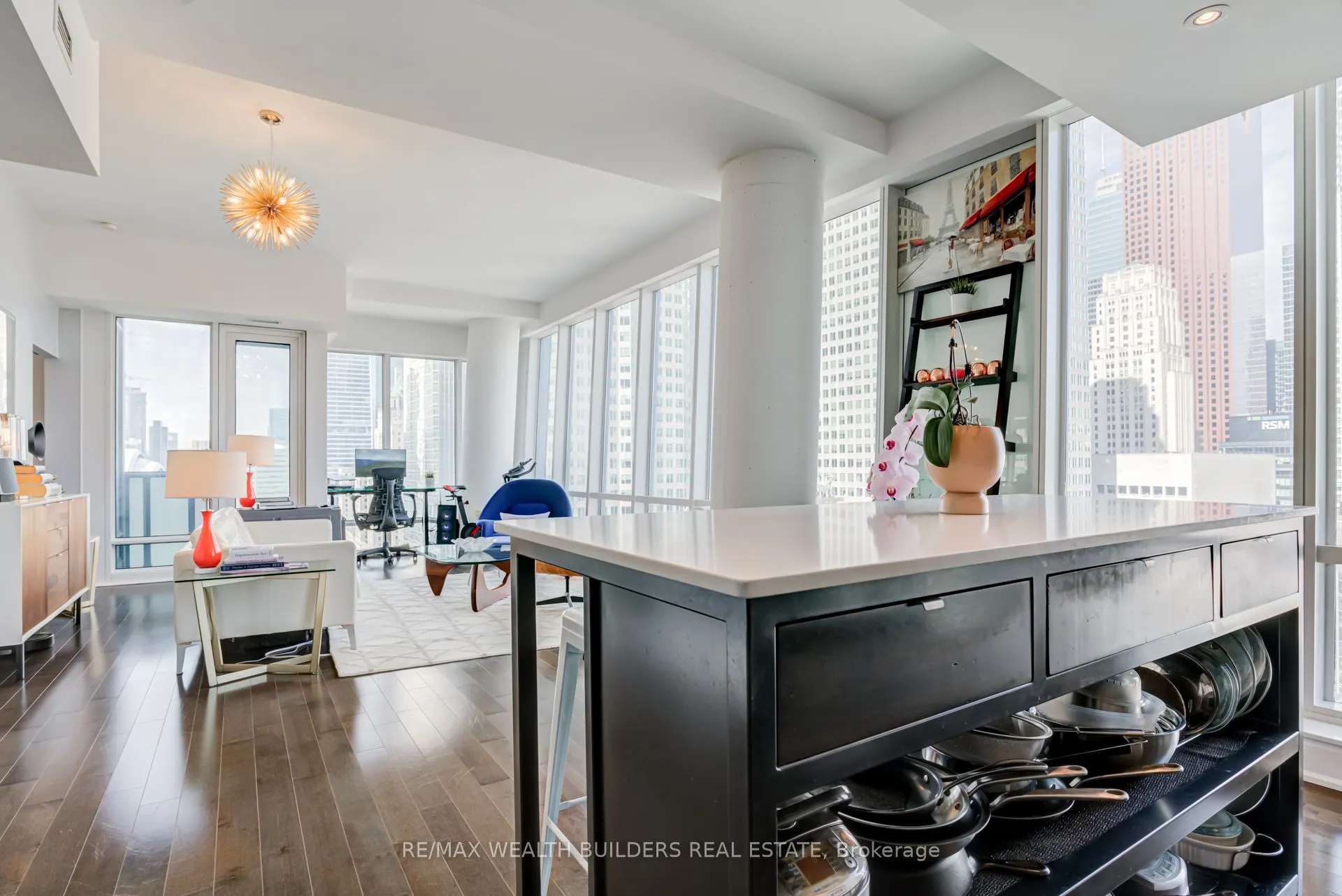 8 The Esplanade, #2105