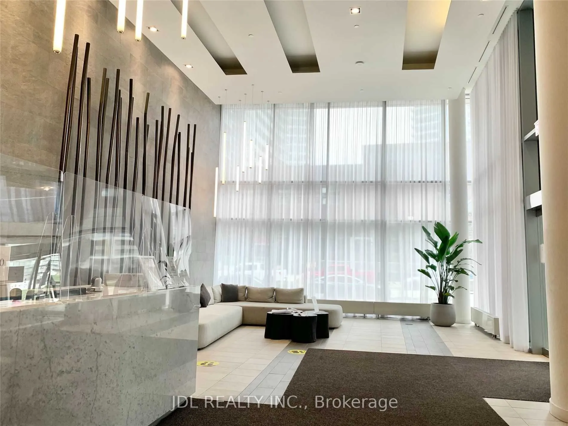 72 Esther Shiner Boulevard, #306