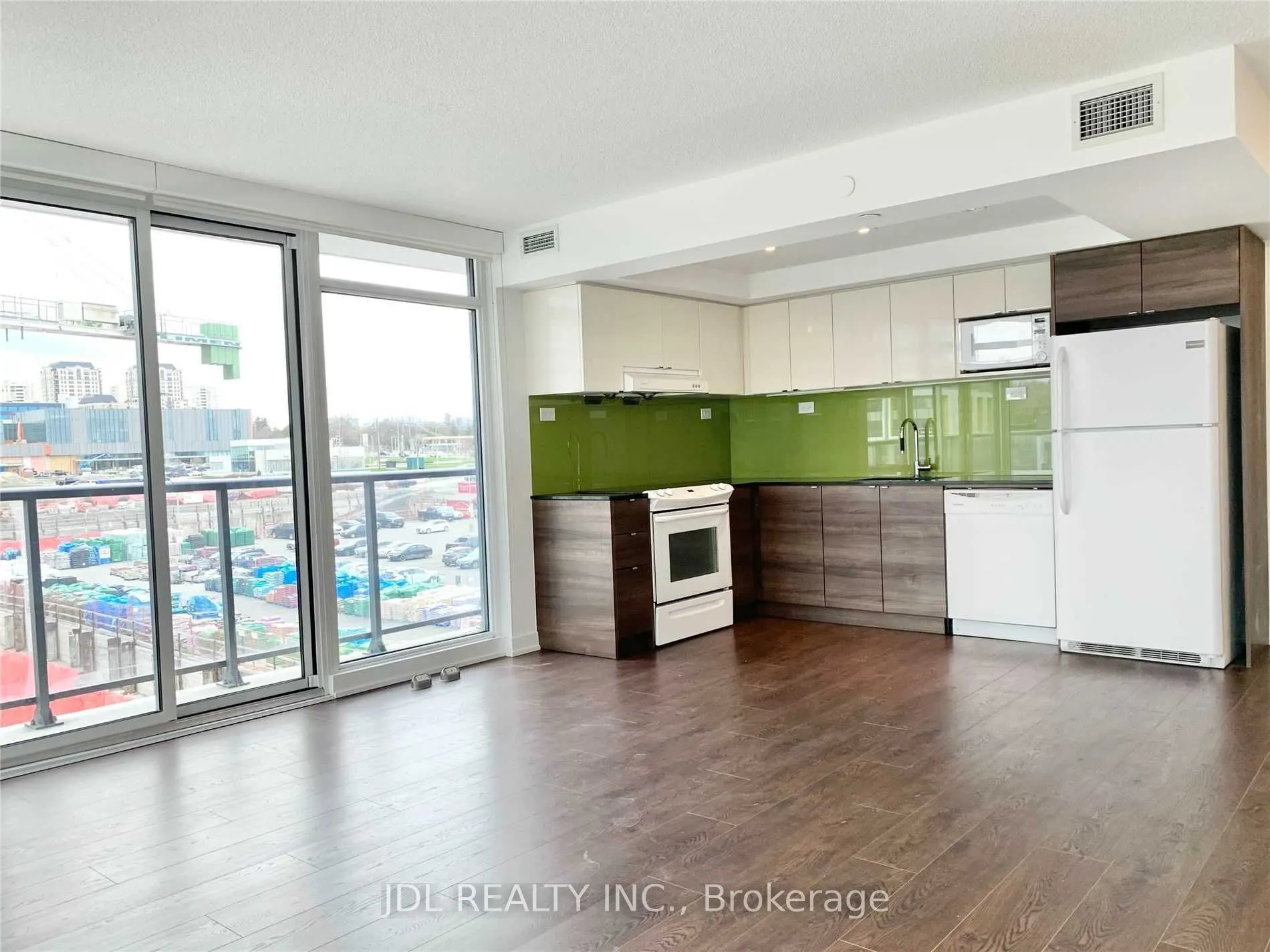72 Esther Shiner Boulevard, #306