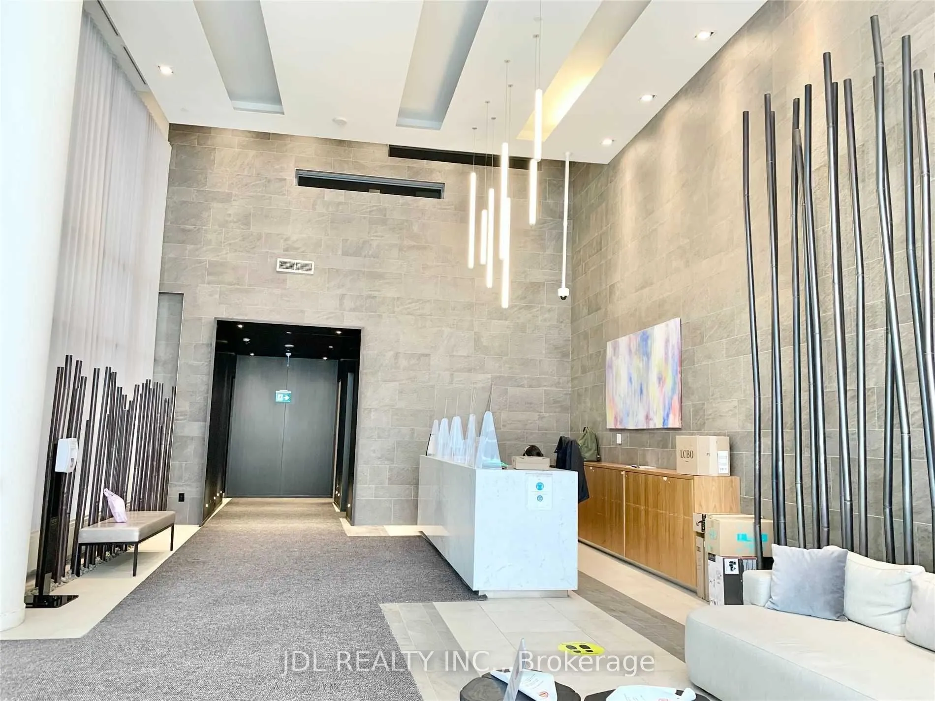 72 Esther Shiner Boulevard, #306