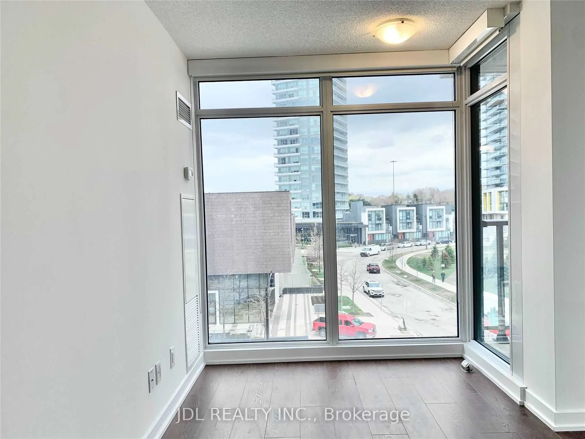 72 Esther Shiner Boulevard, #306