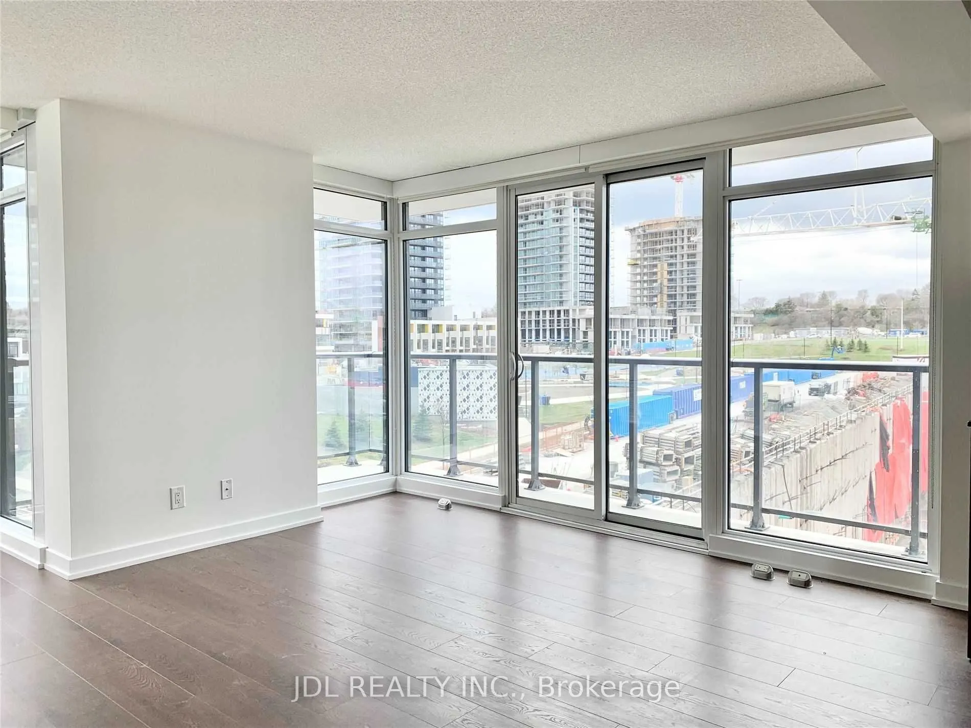 72 Esther Shiner Boulevard, #306