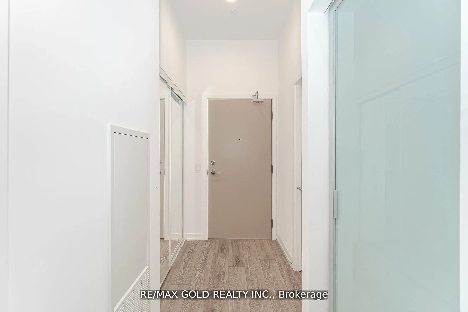 2020 Bathurst Street #216