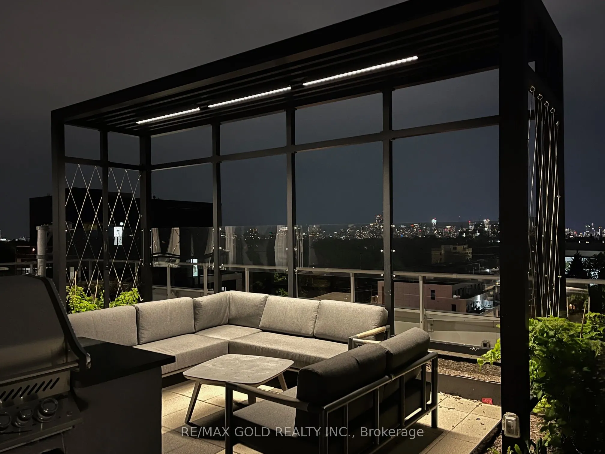 2020 Bathurst Street #216