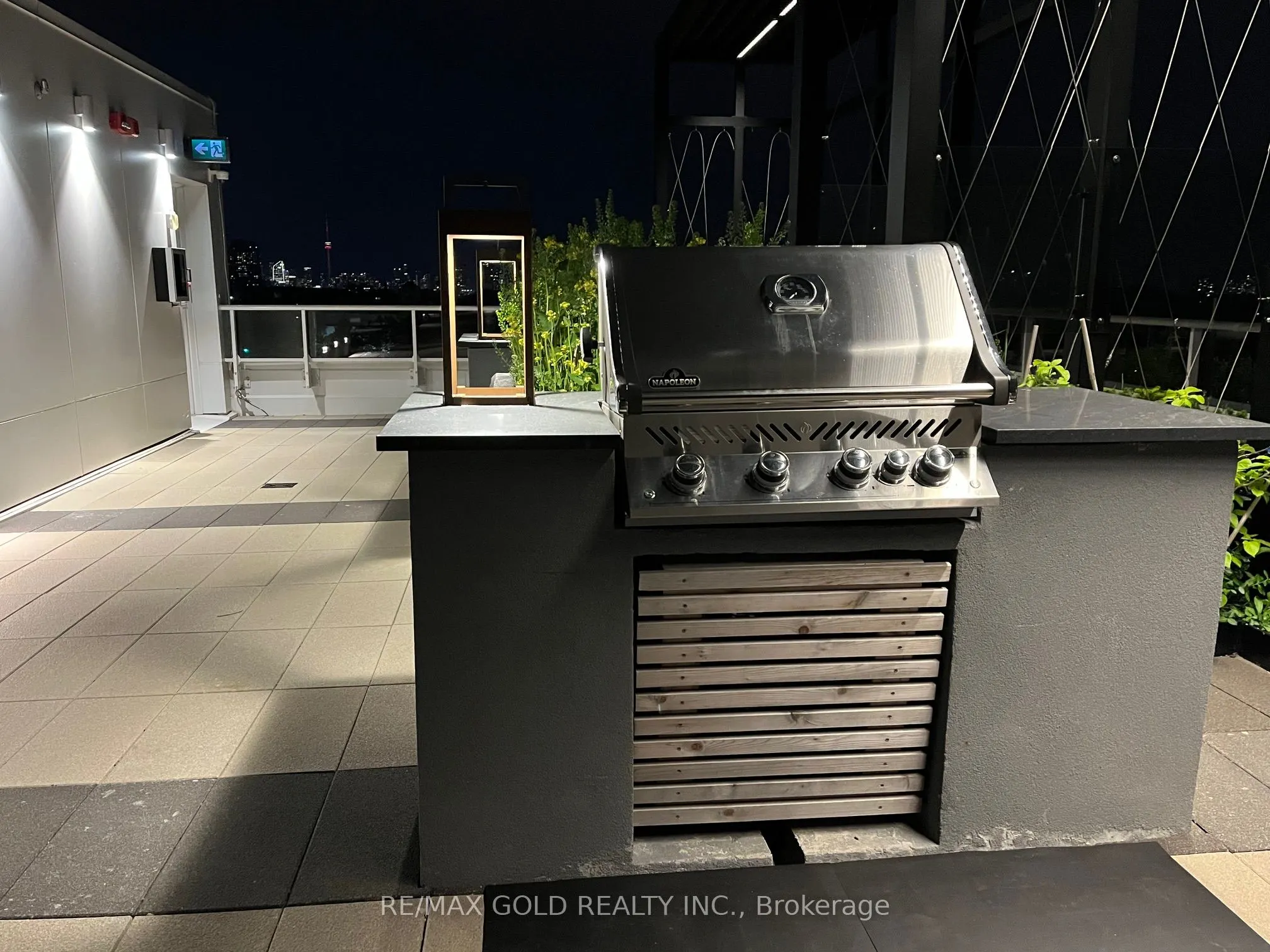 2020 Bathurst Street #216