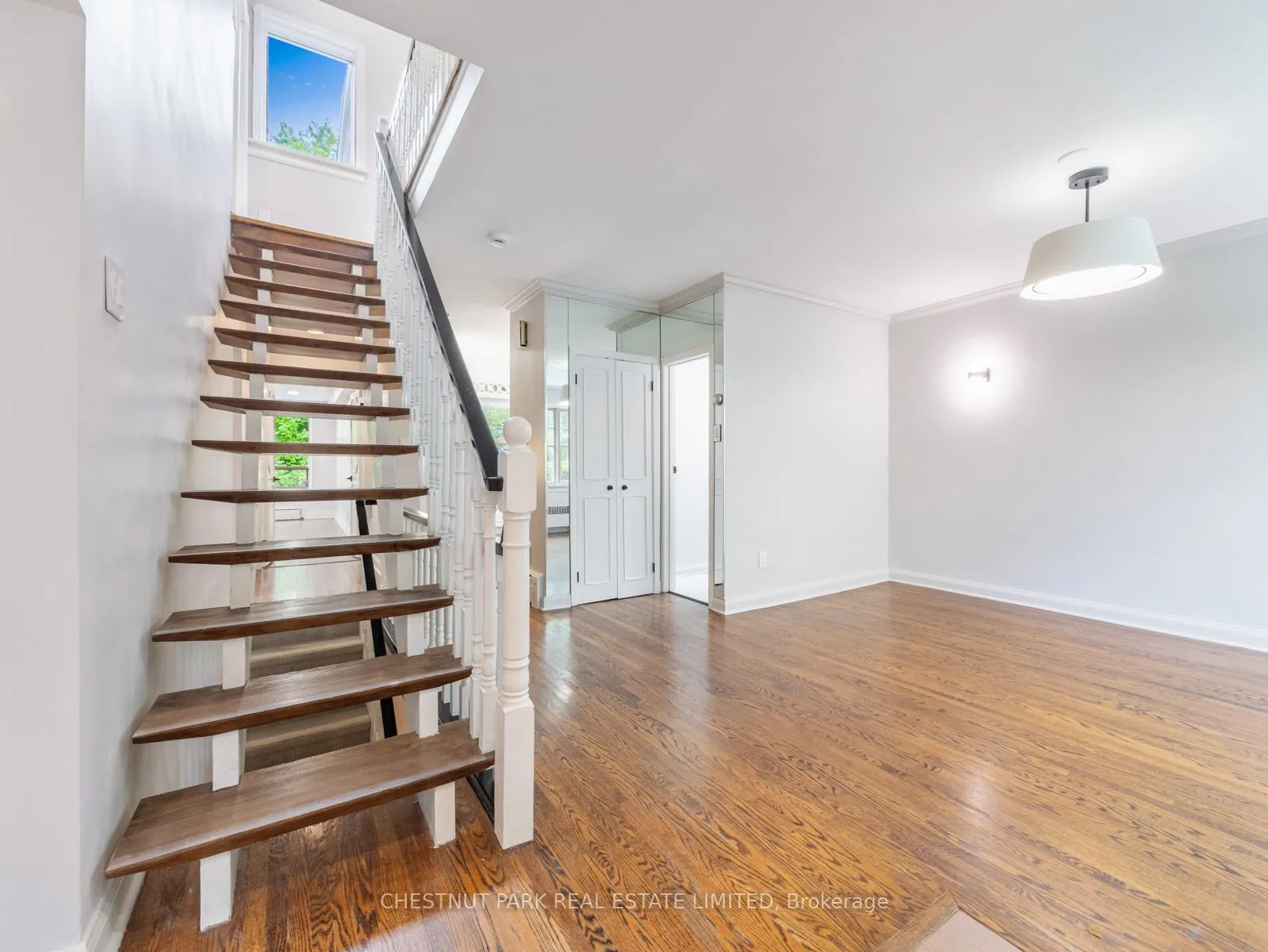 27 Elm Ridge Drive