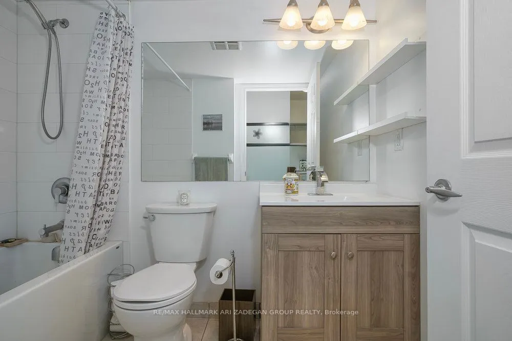 230 Queens Quay W, #1518